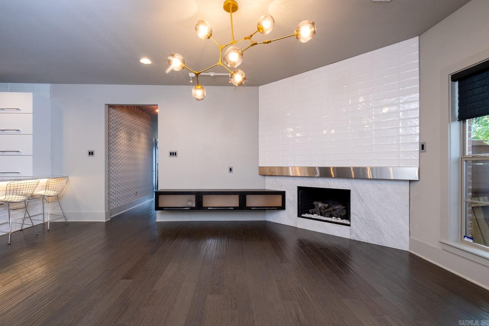 THE GARDEN AT VALLEY FALLS - Residential