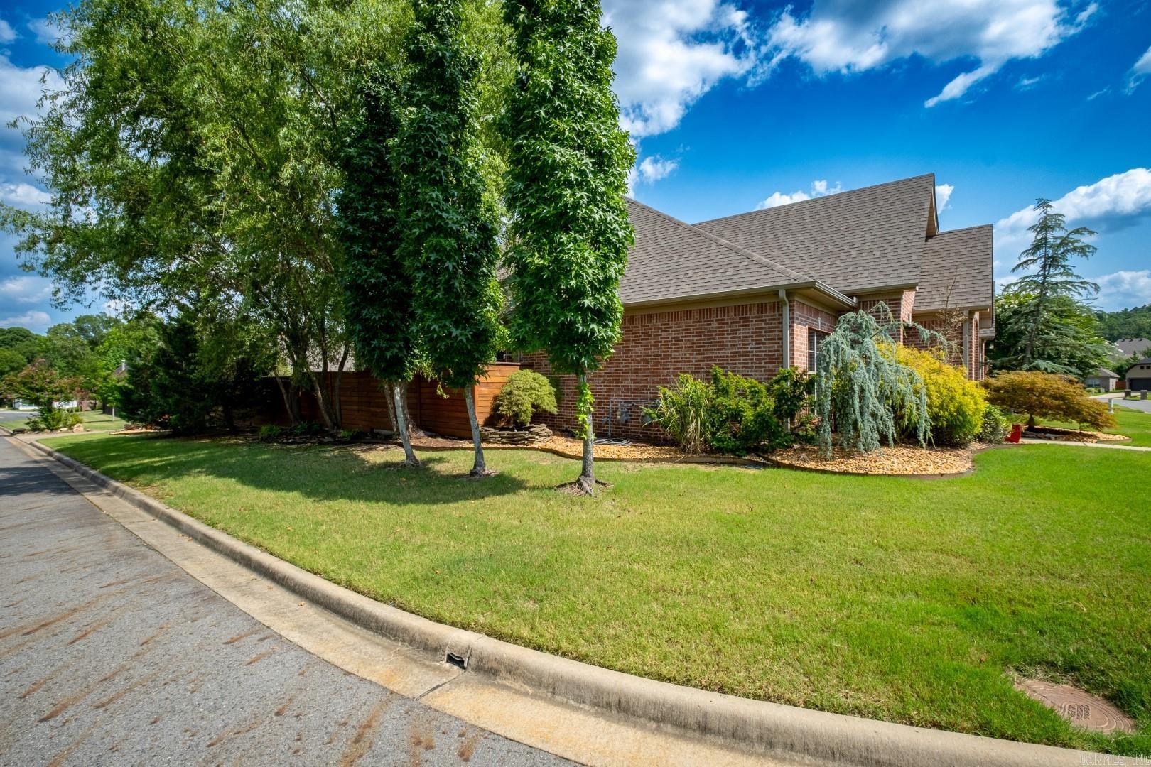 THE GARDEN AT VALLEY FALLS - Residential