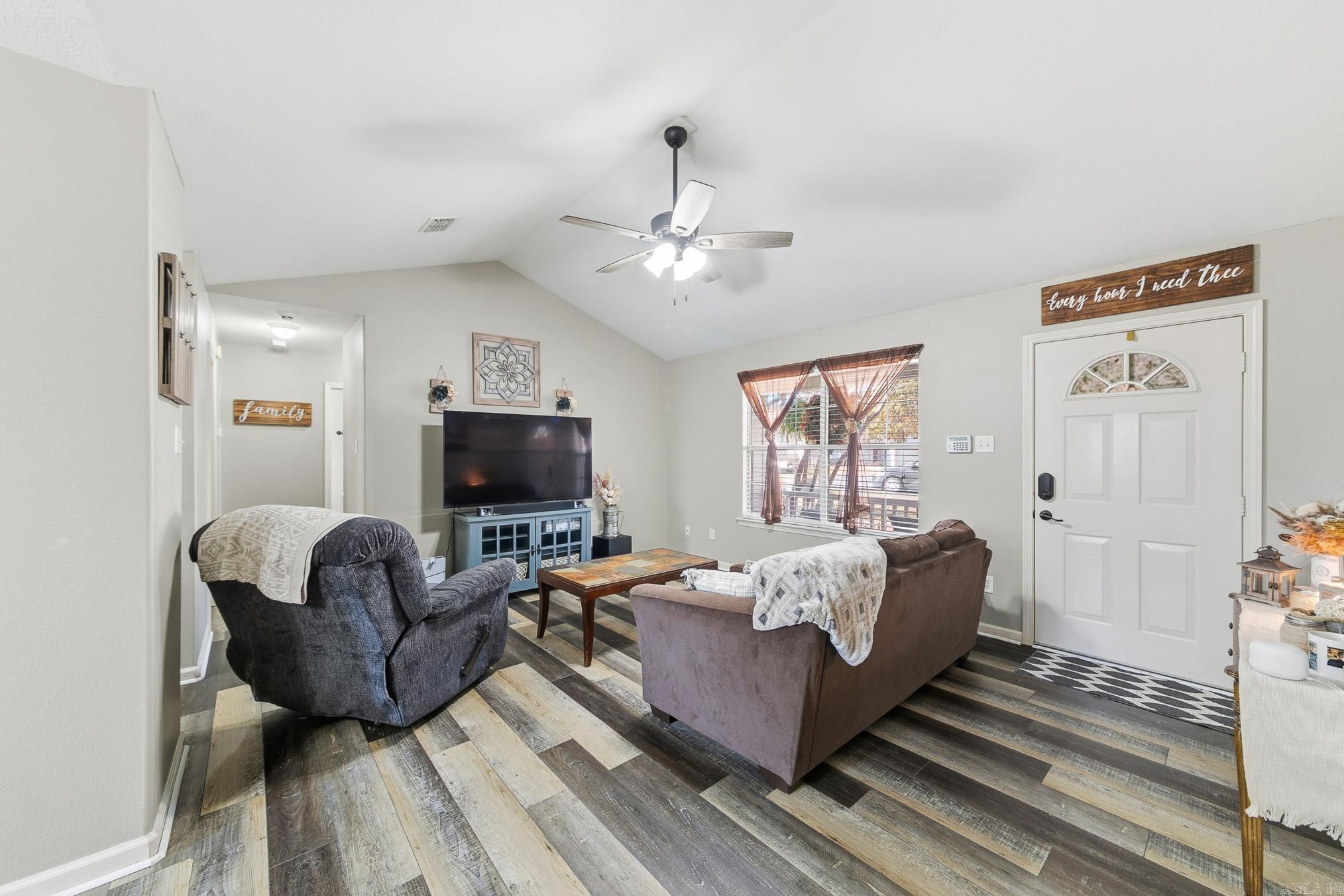 SOUTHWIND - Residential