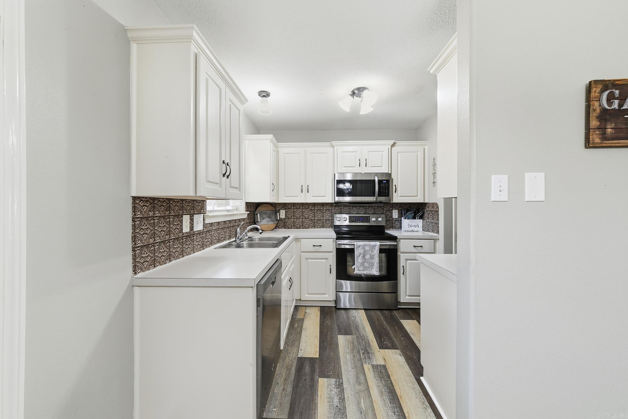 SOUTHWIND - Residential