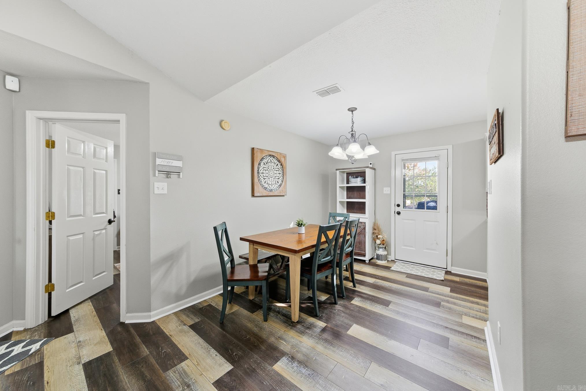 SOUTHWIND - Residential