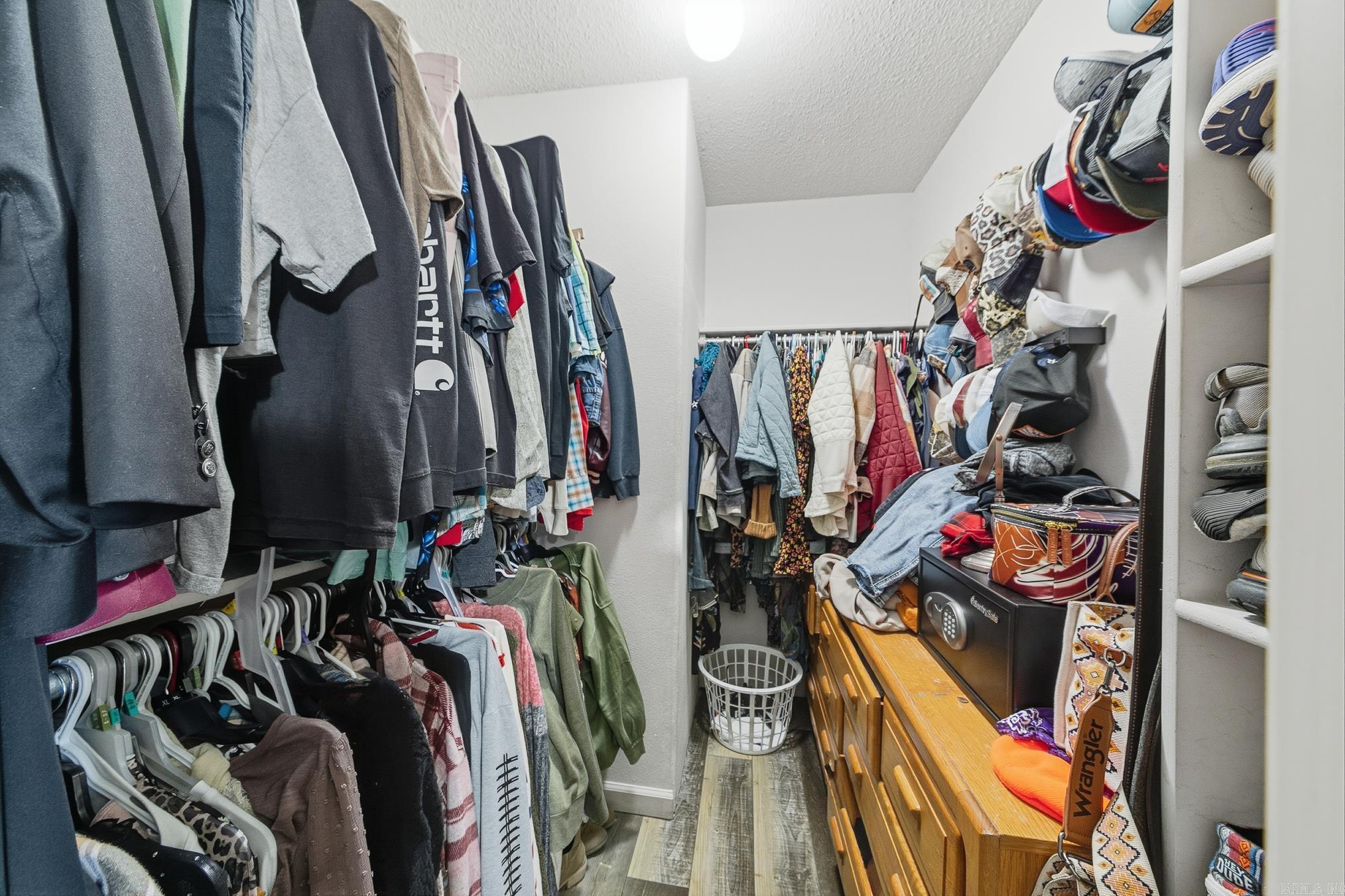 SOUTHWIND - Residential