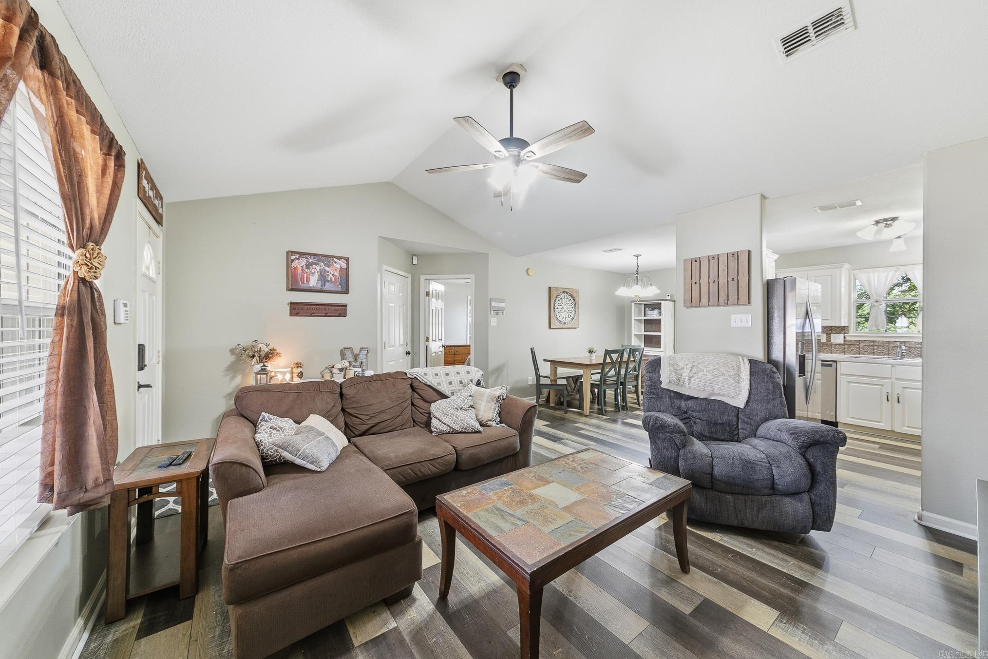 SOUTHWIND - Residential