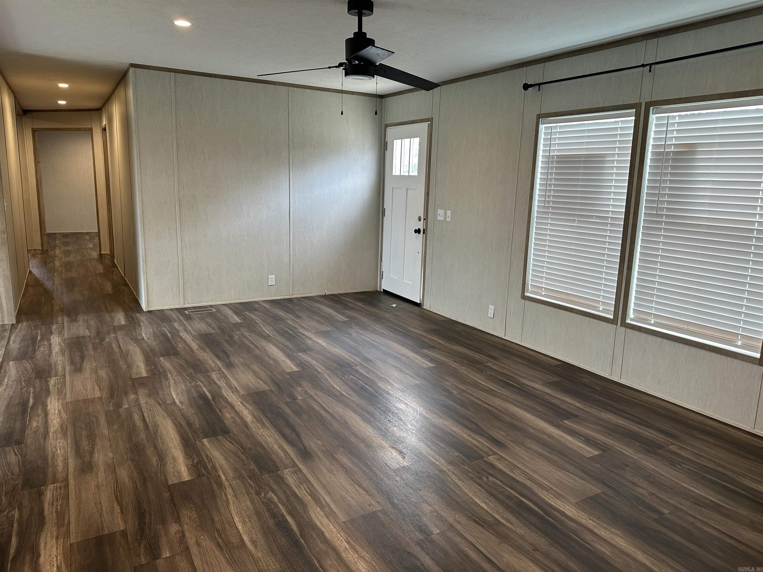 TYRO ORIGINAL - Residential