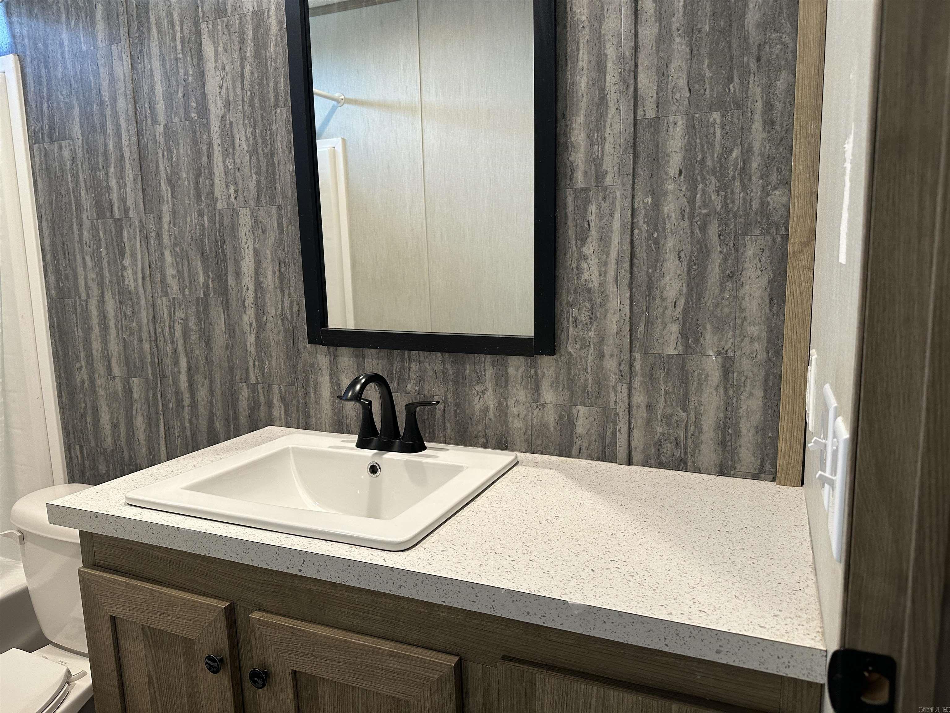 TYRO ORIGINAL - Residential