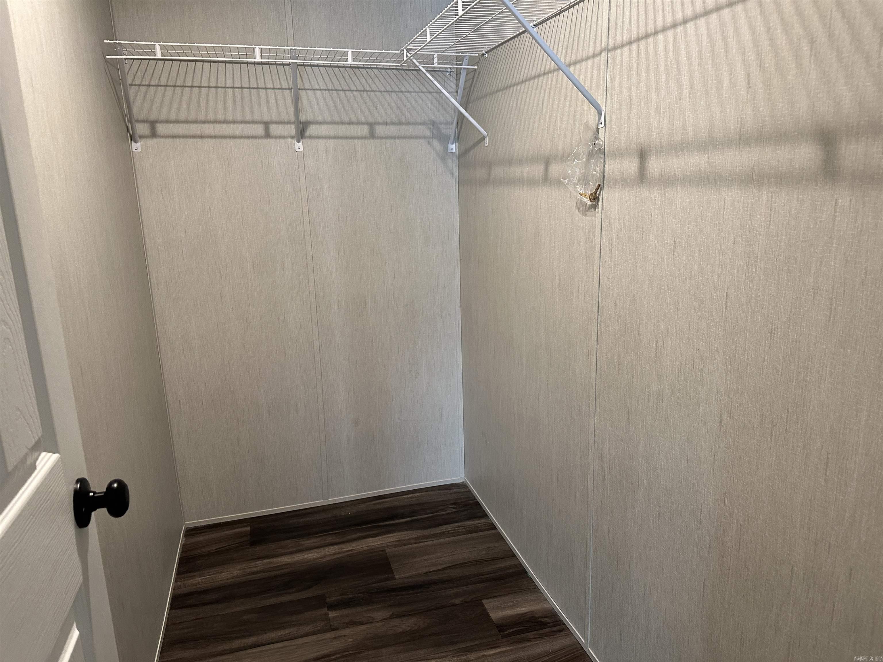 TYRO ORIGINAL - Residential