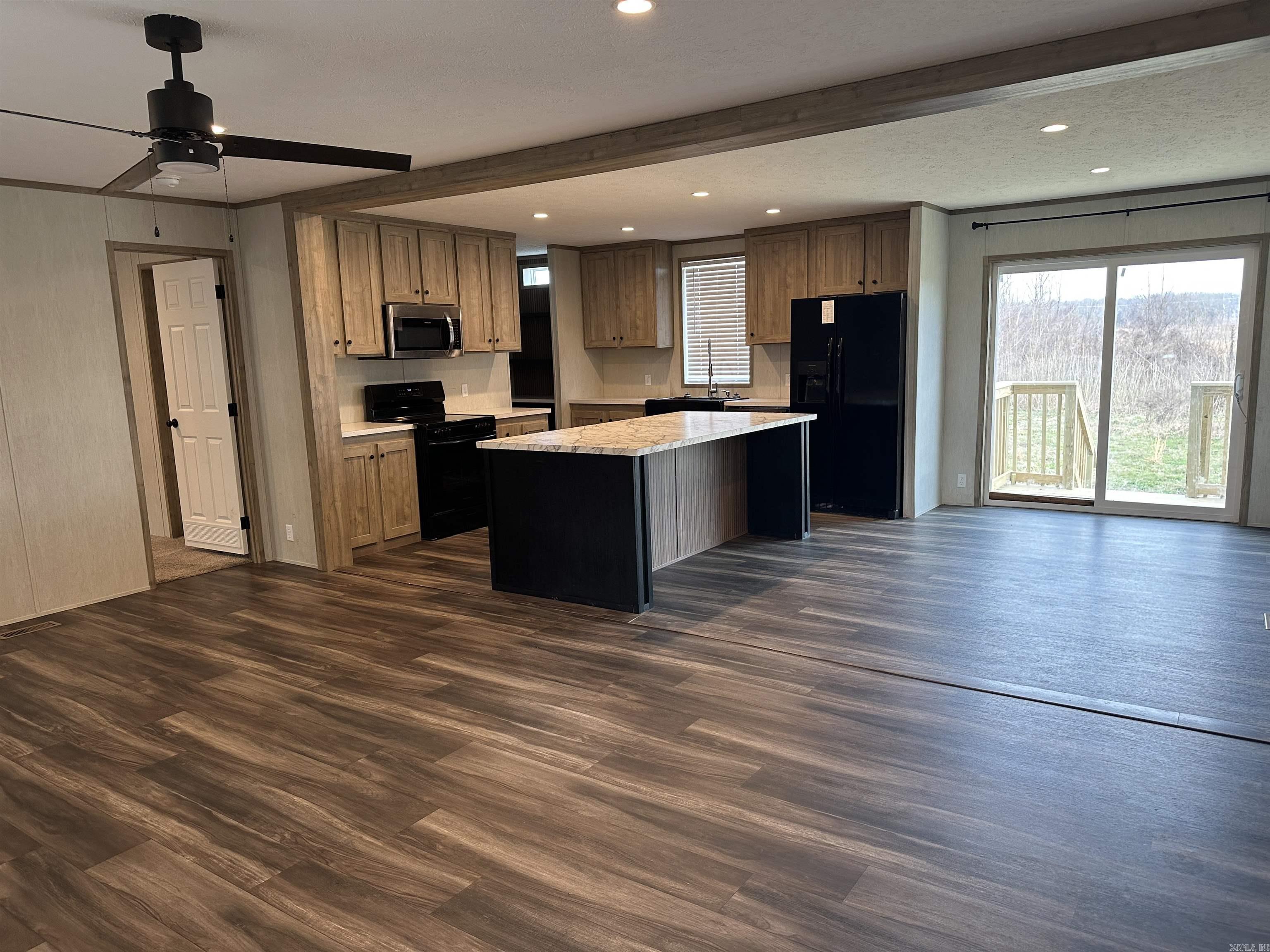 TYRO ORIGINAL - Residential