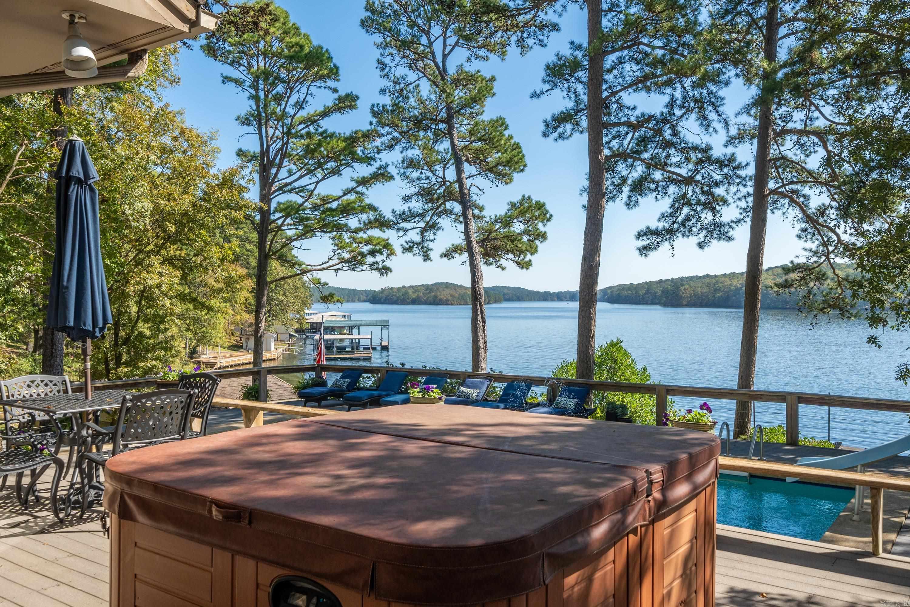 Quinns Lake Park - Residential