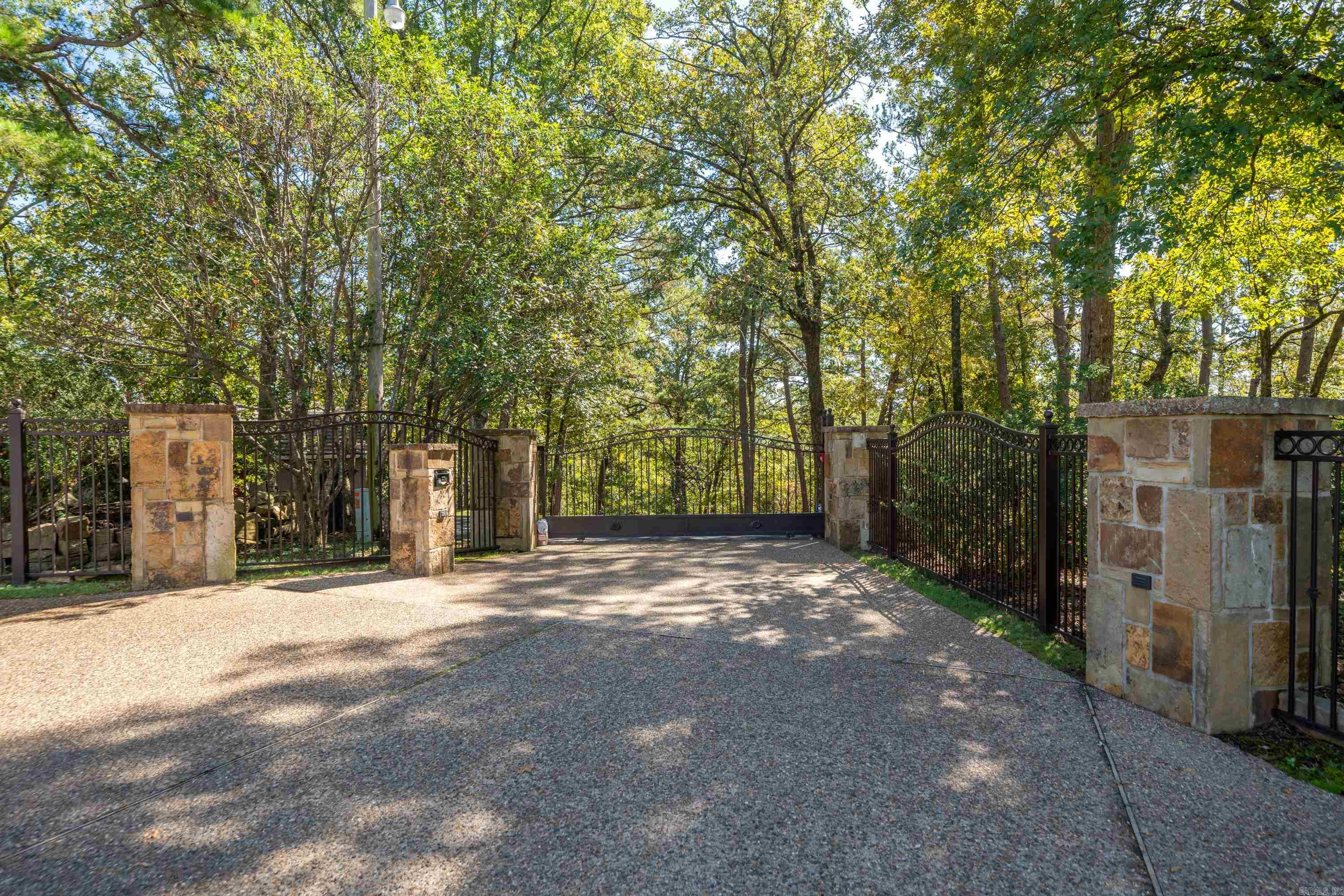 Quinns Lake Park - Residential