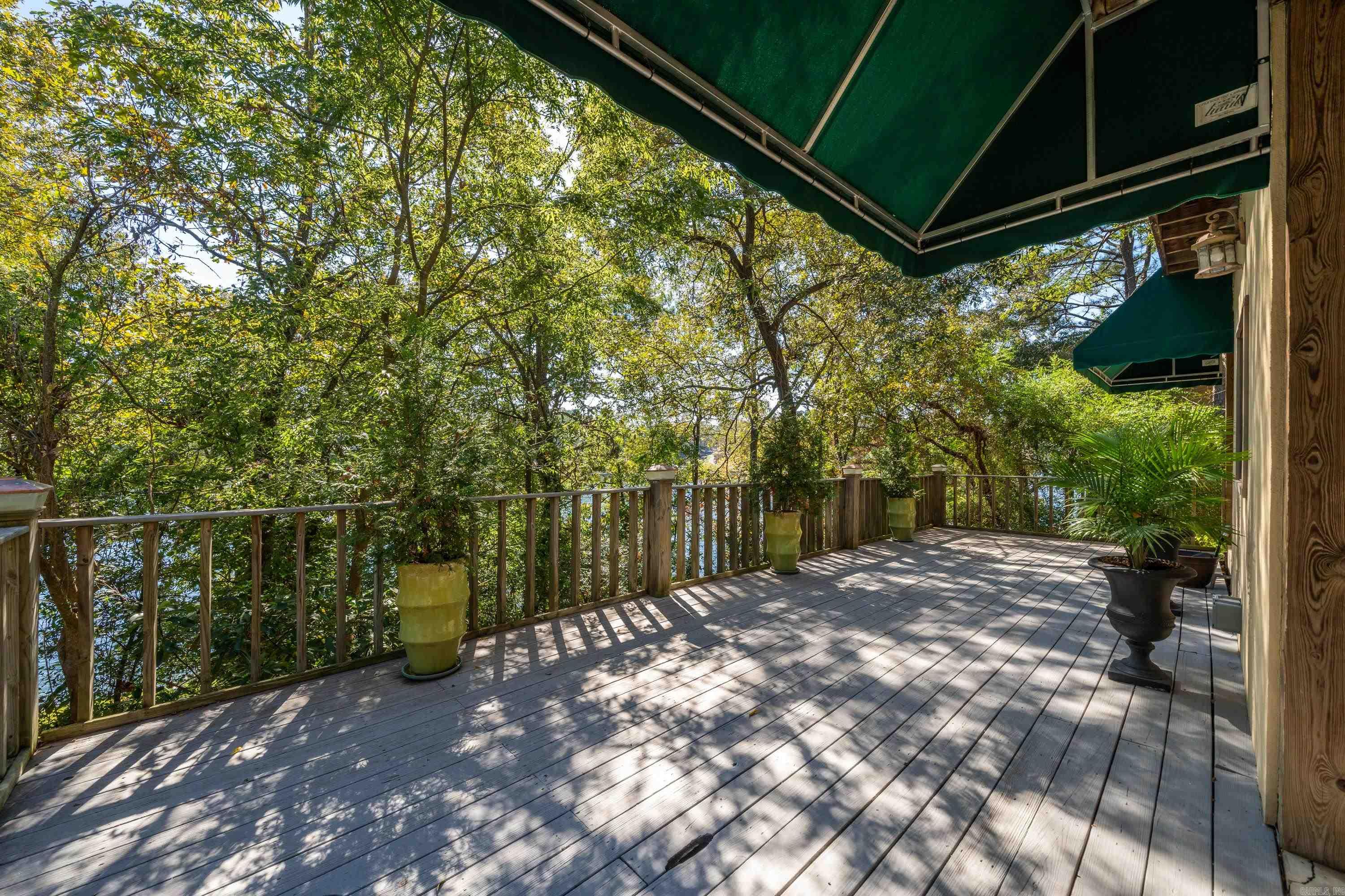 Quinns Lake Park - Residential