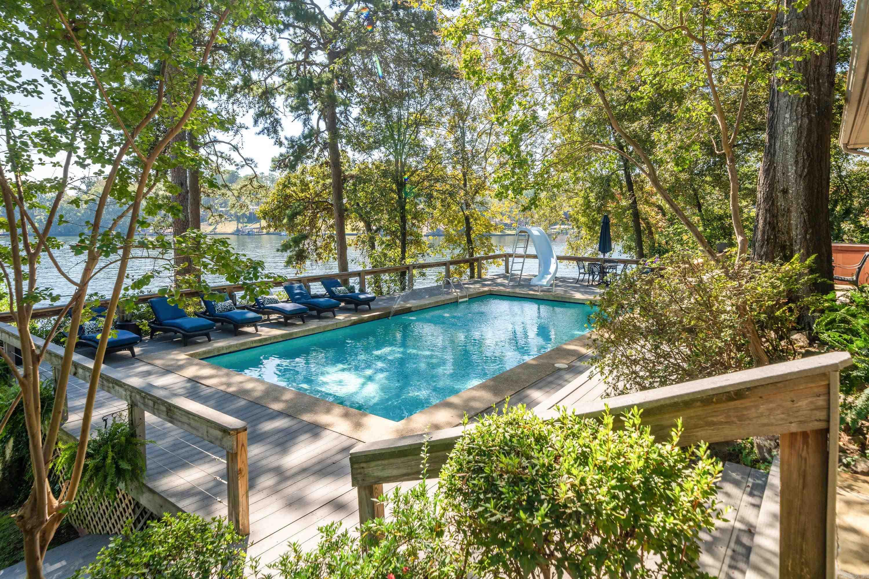 Quinns Lake Park - Residential