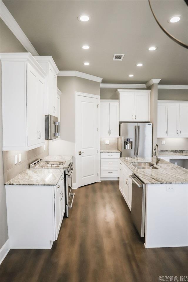 Chenal Valley - Residential Lease