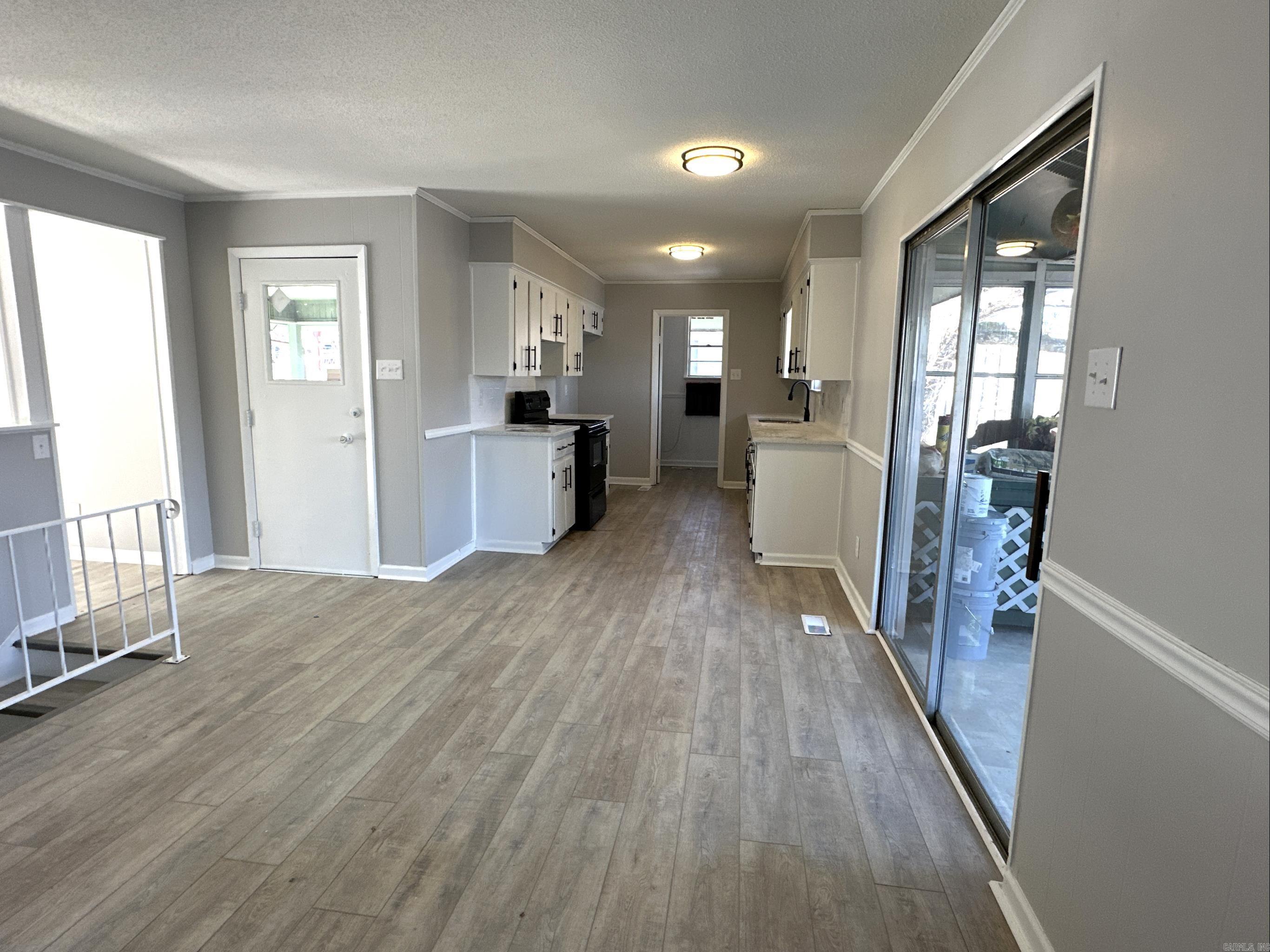 Lakeside Terrace - Residential Lease