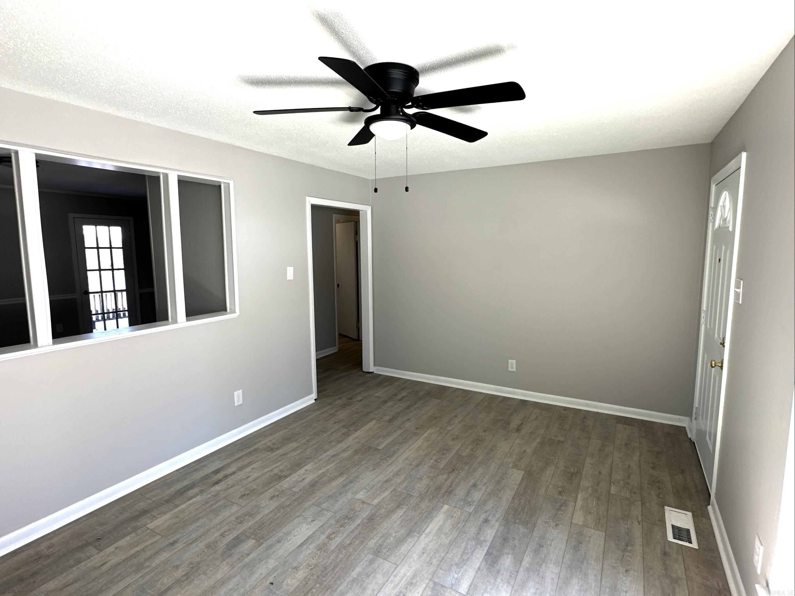 Lakeside Terrace - Residential Lease