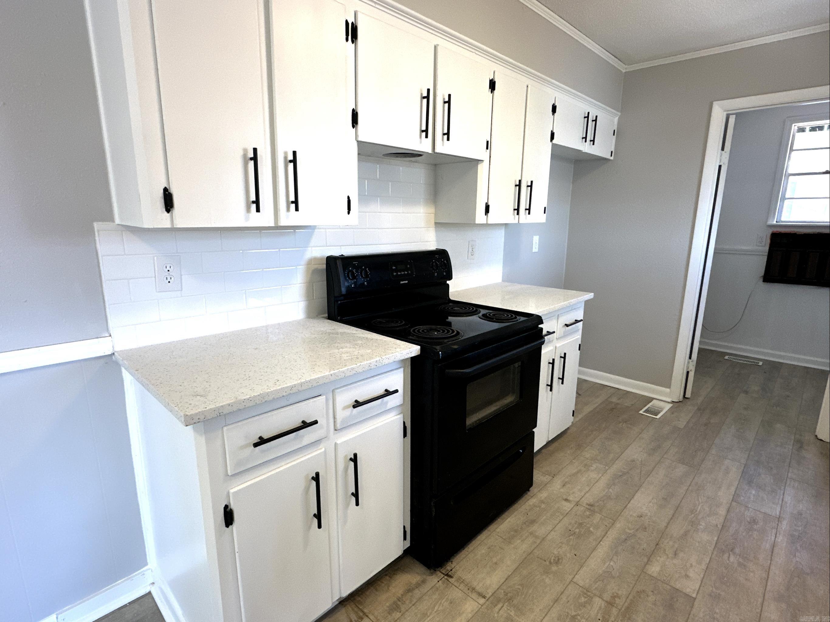 Lakeside Terrace - Residential Lease