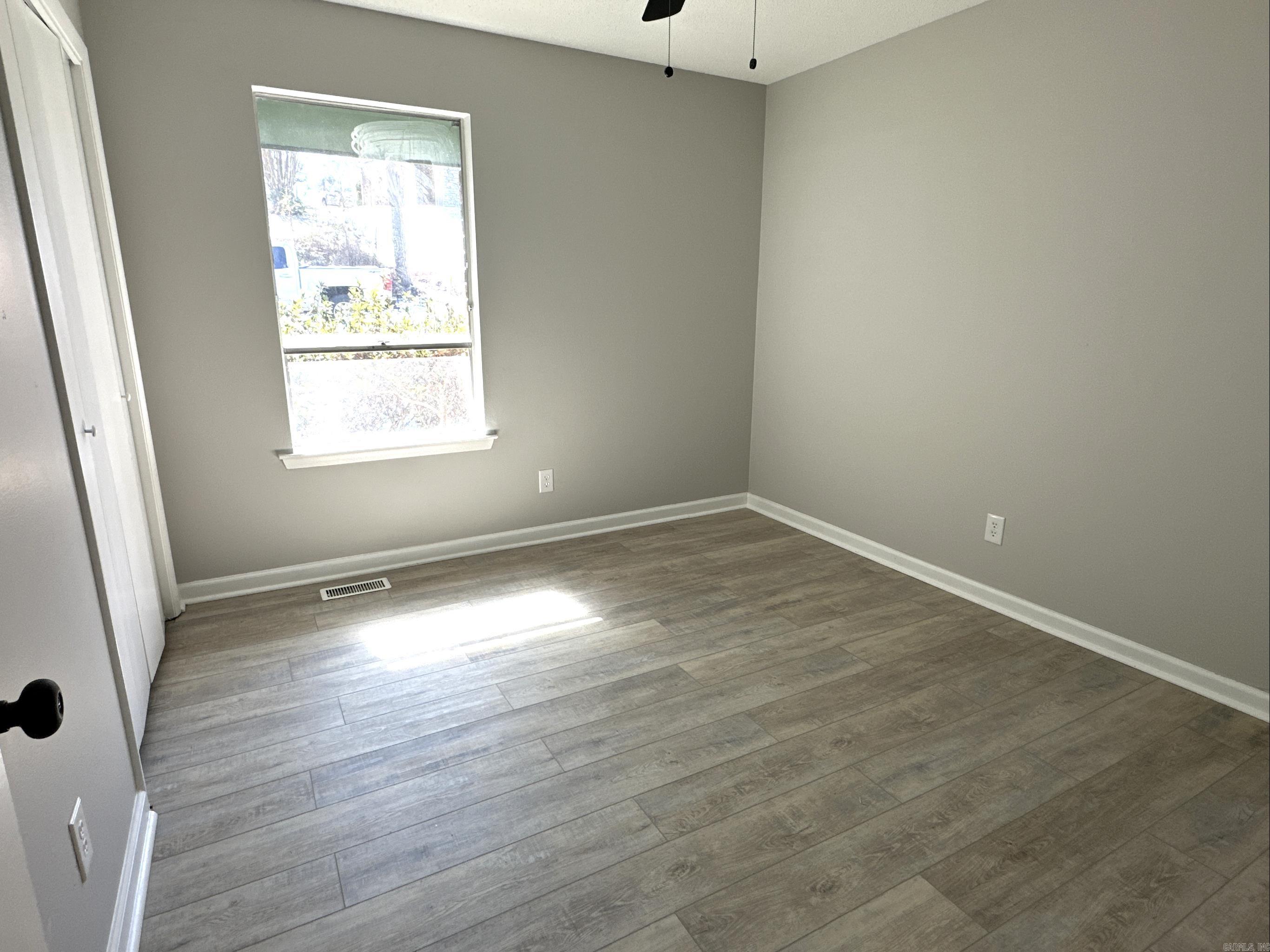 Lakeside Terrace - Residential Lease