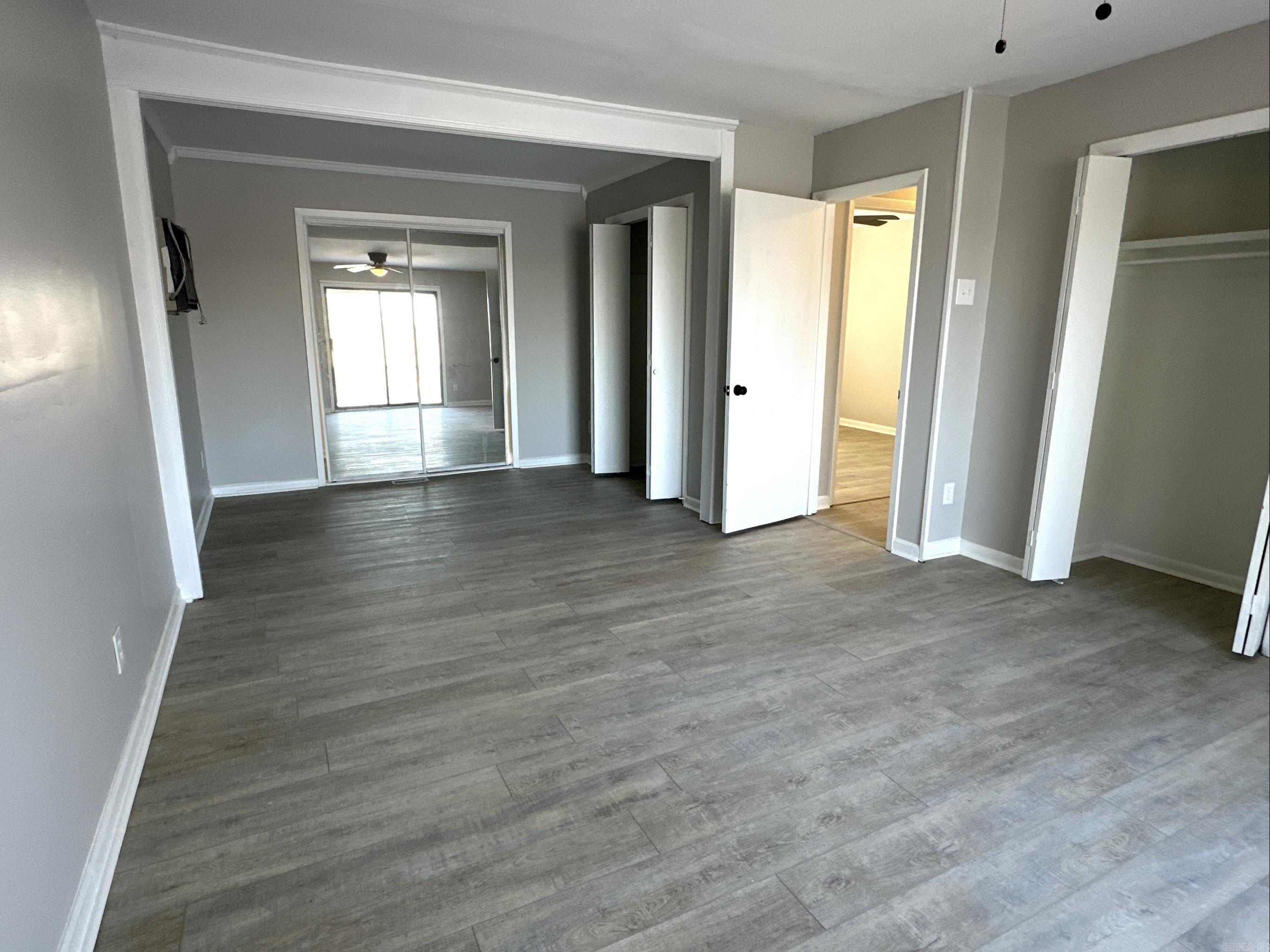 Lakeside Terrace - Residential Lease