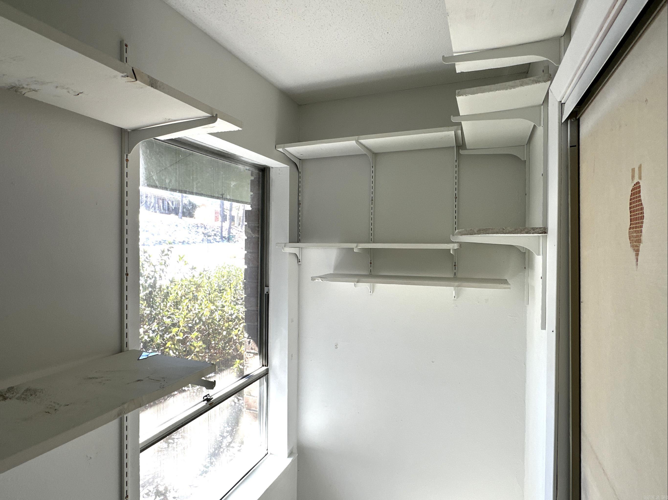 Lakeside Terrace - Residential Lease