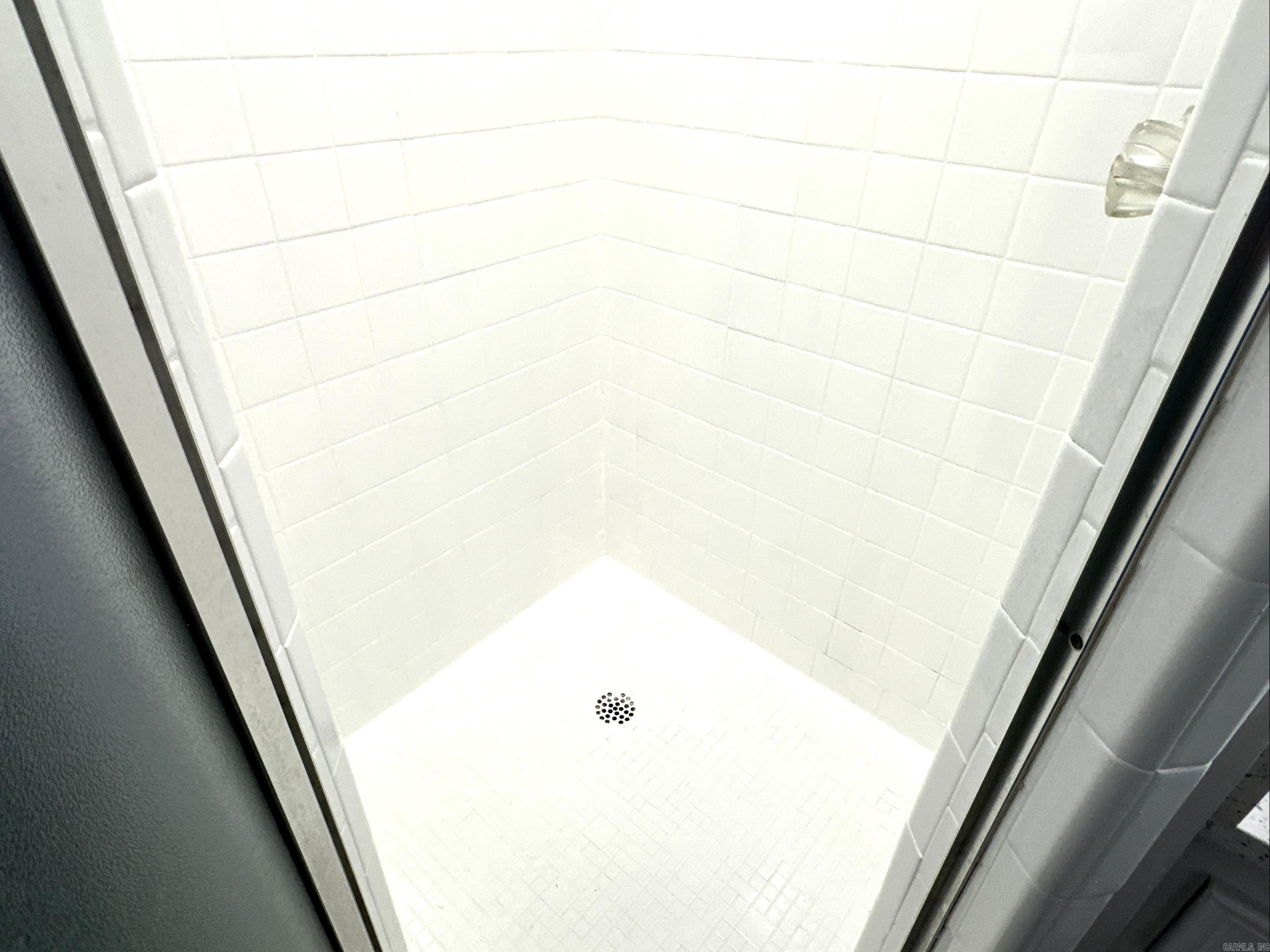 Lakeside Terrace - Residential Lease