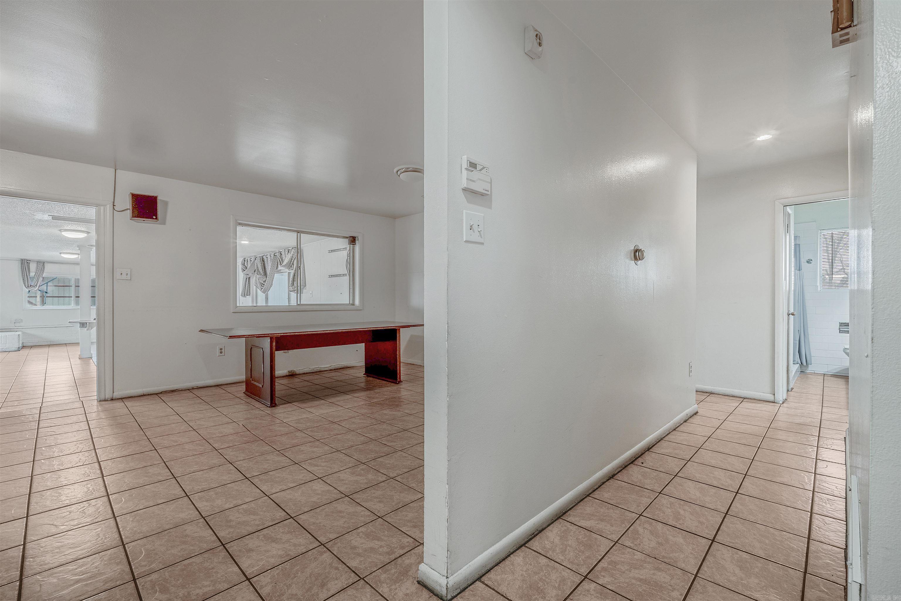 S-L-G - Commercial Sale