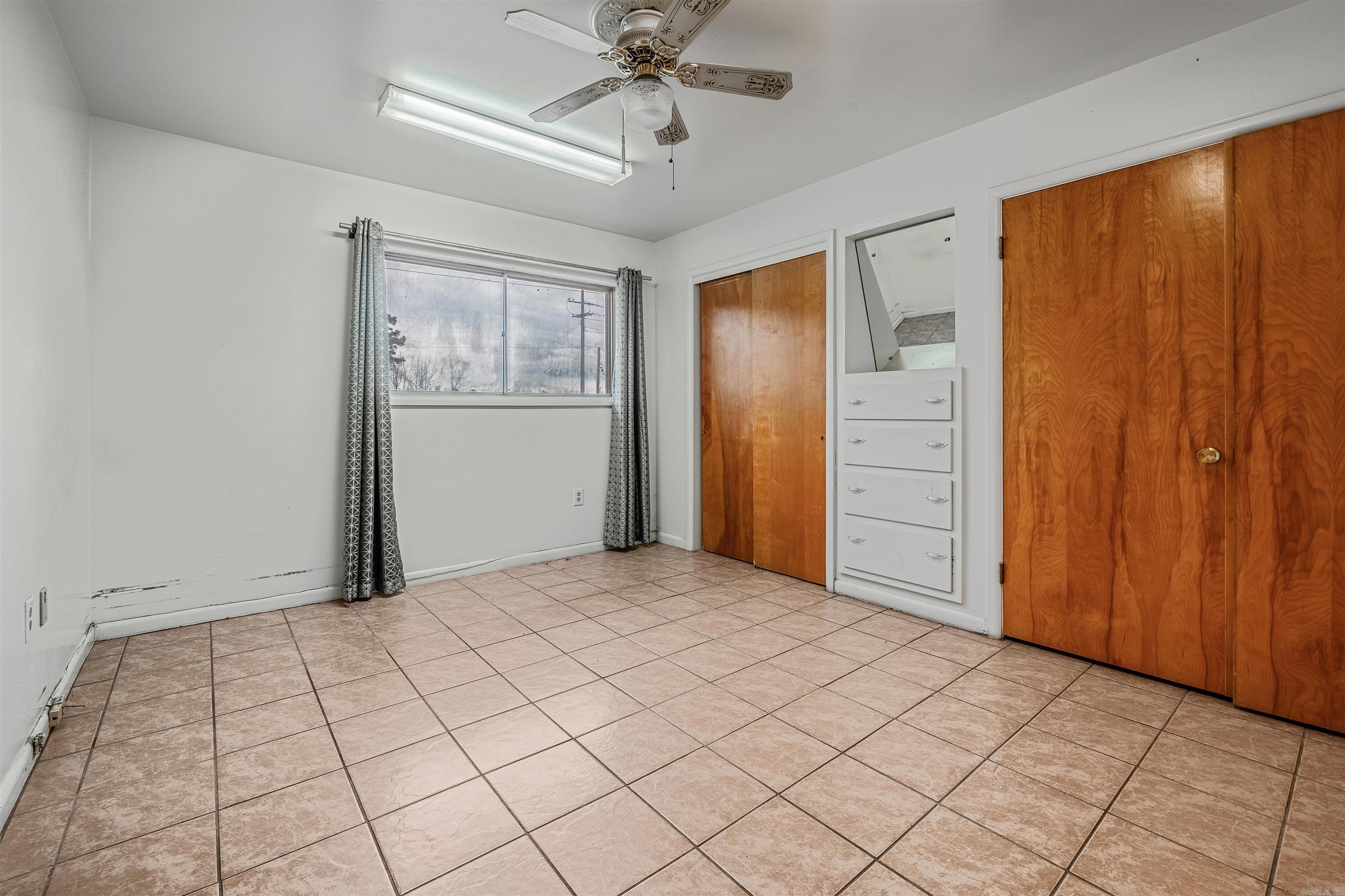 S-L-G - Commercial Sale