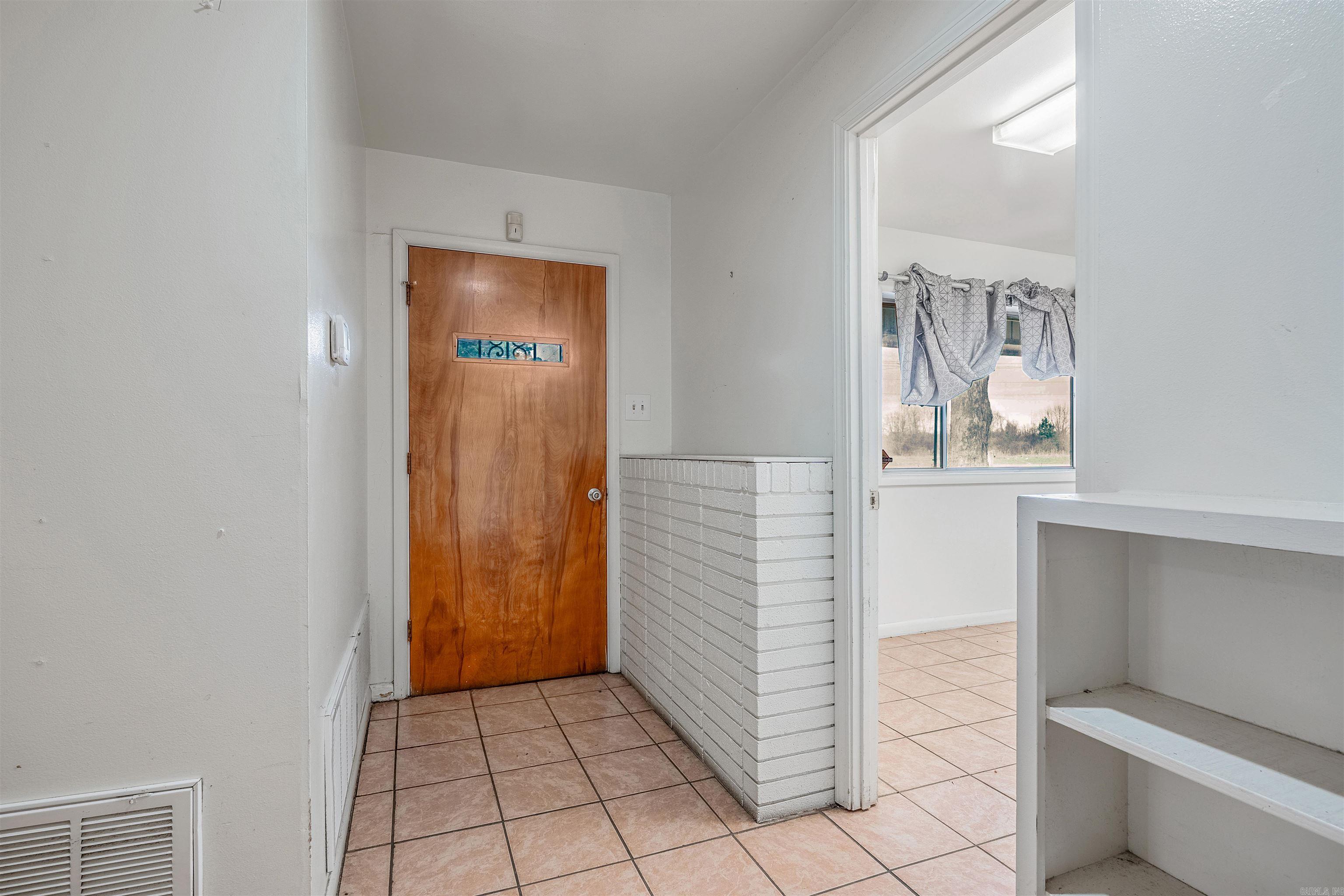 S-L-G - Commercial Sale