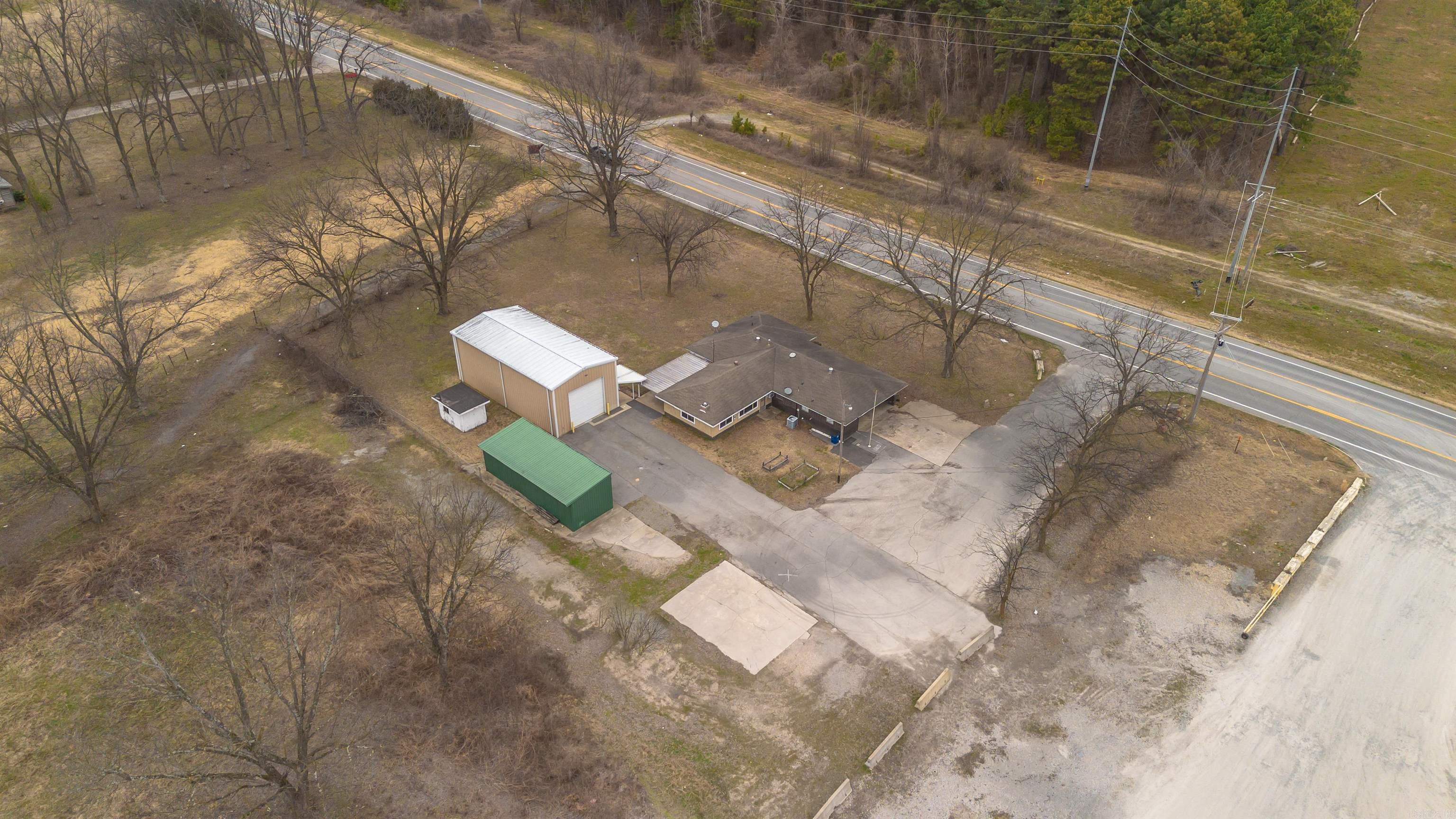 S-L-G - Commercial Sale