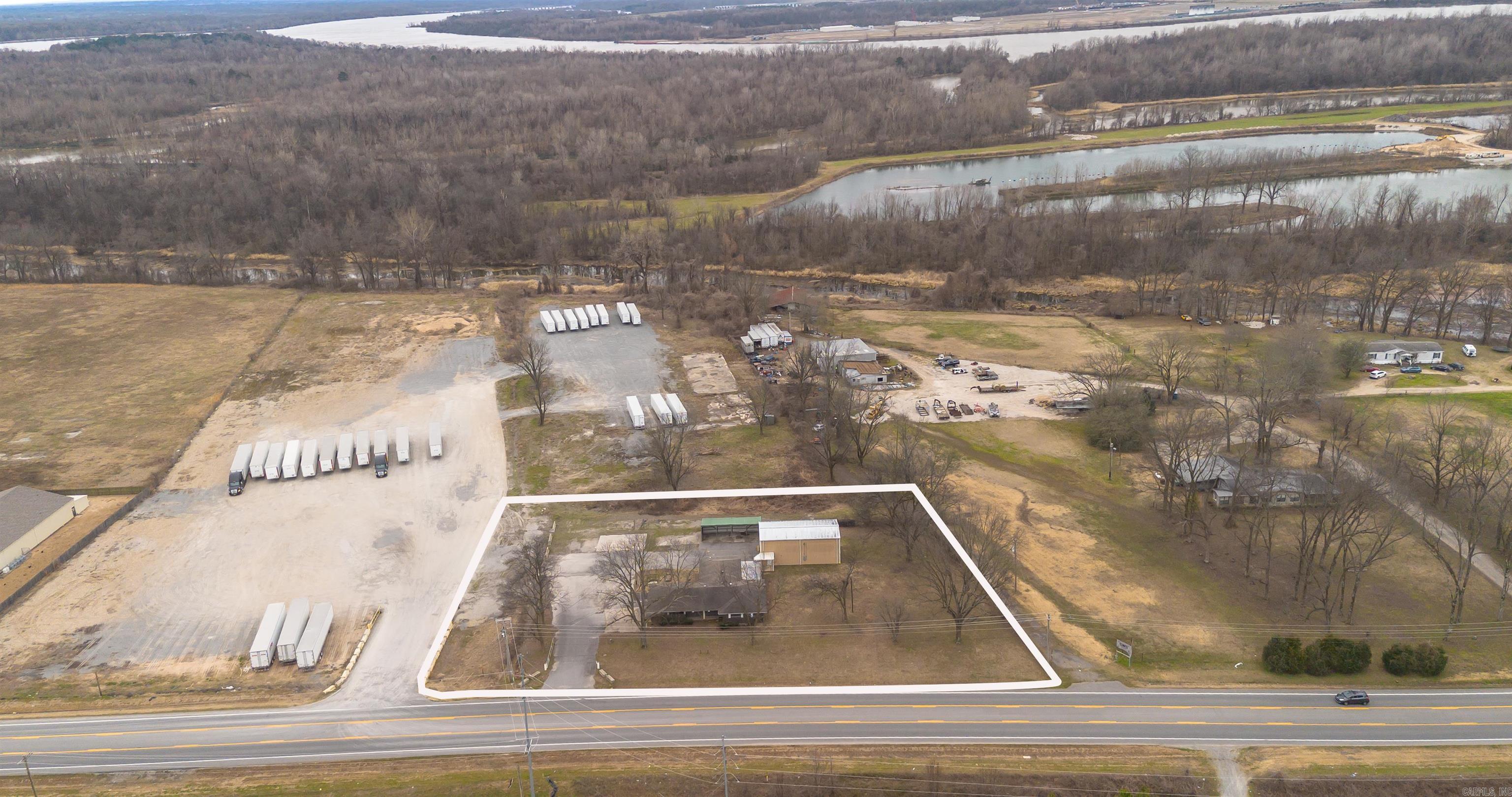 S-L-G - Commercial Sale