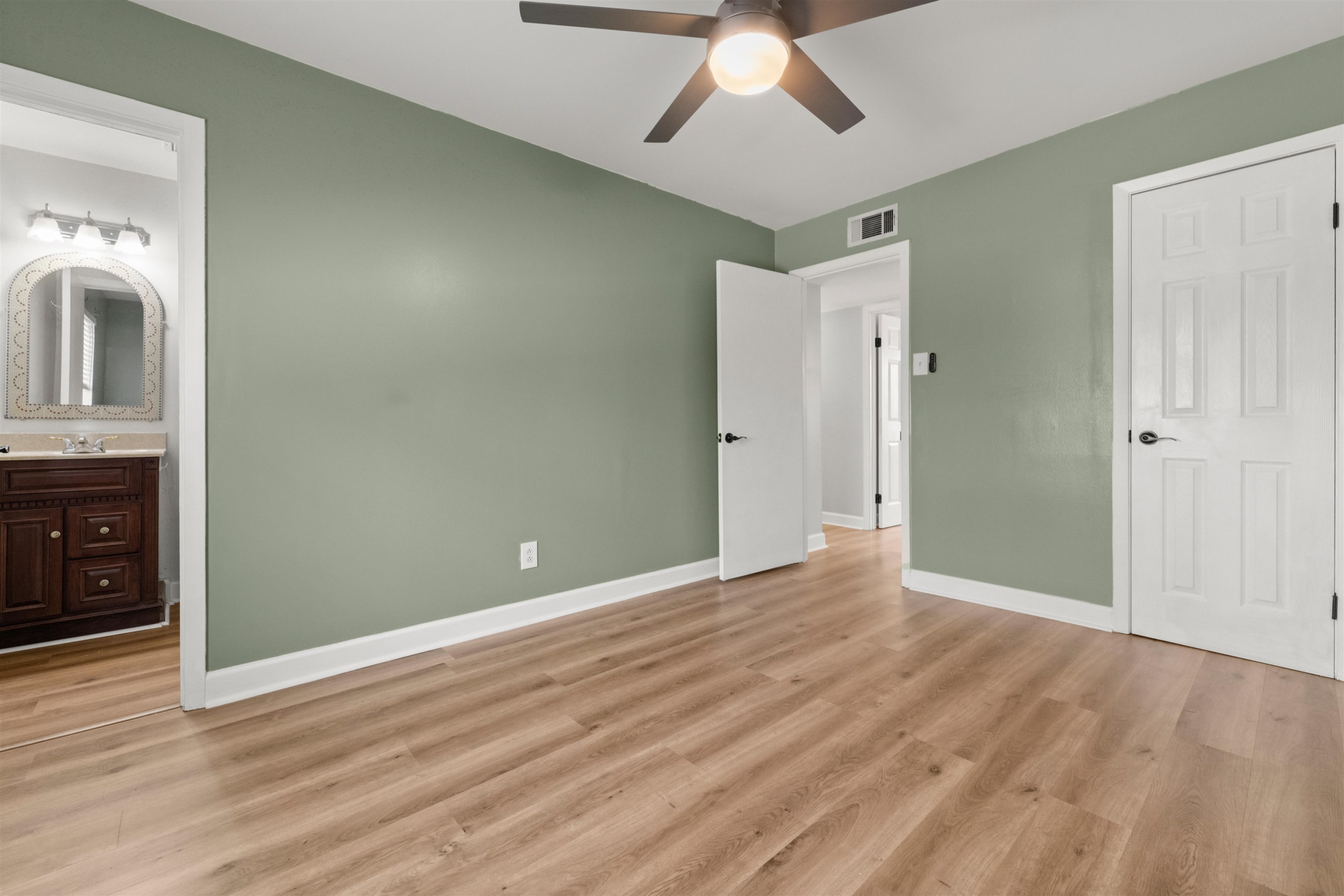 THE MEADOWS - Residential