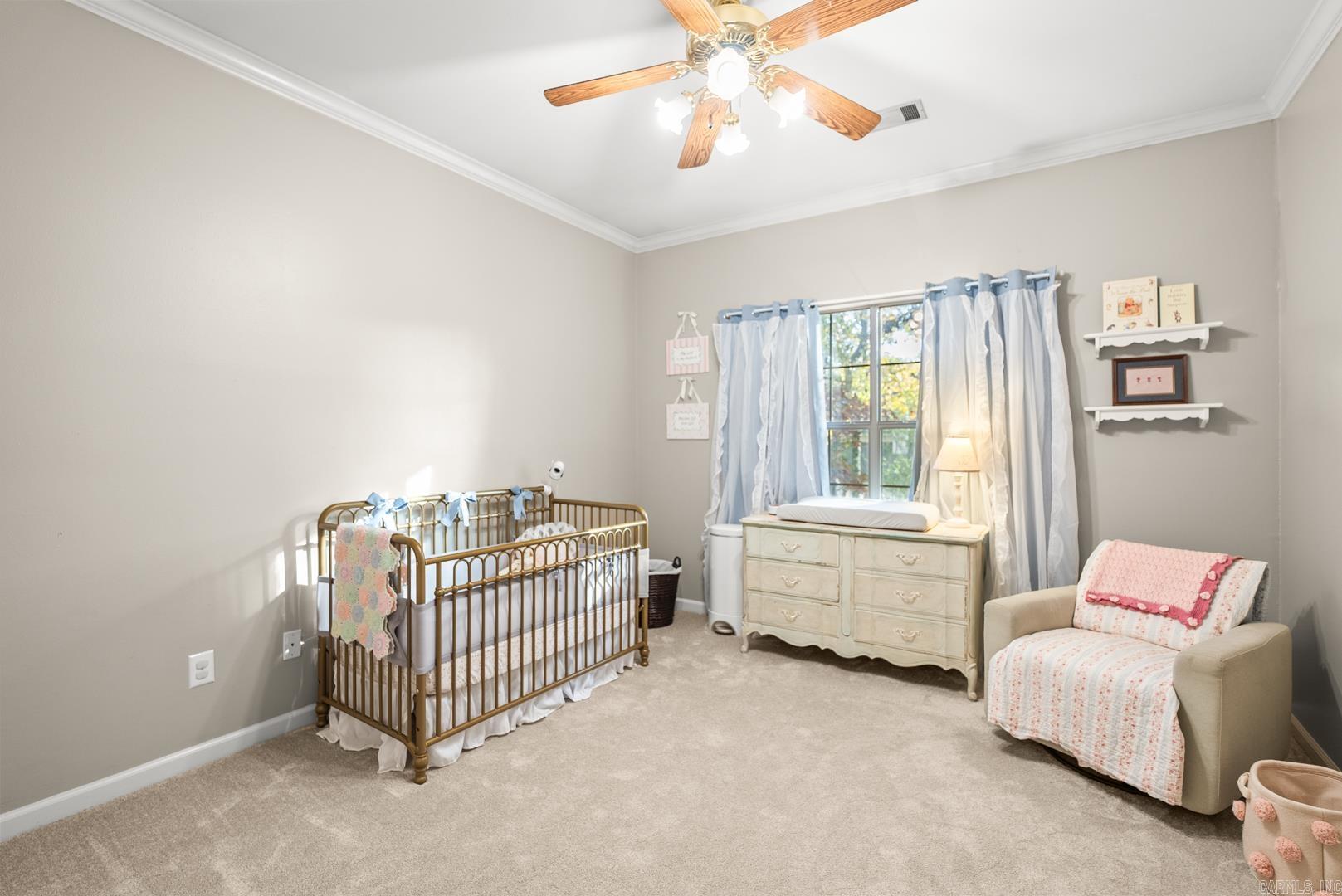 WESTBURY - Residential