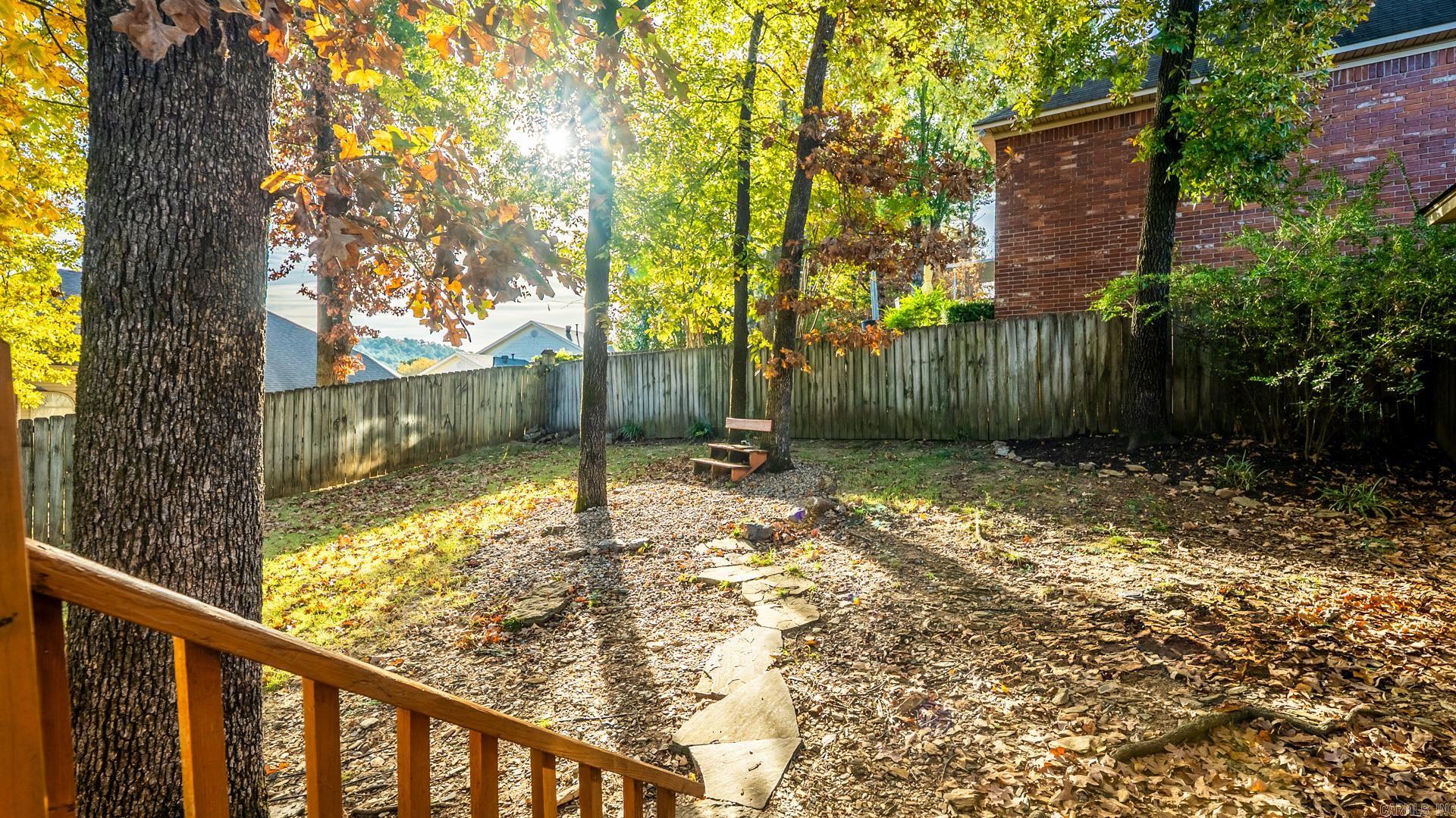 WESTBURY - Residential