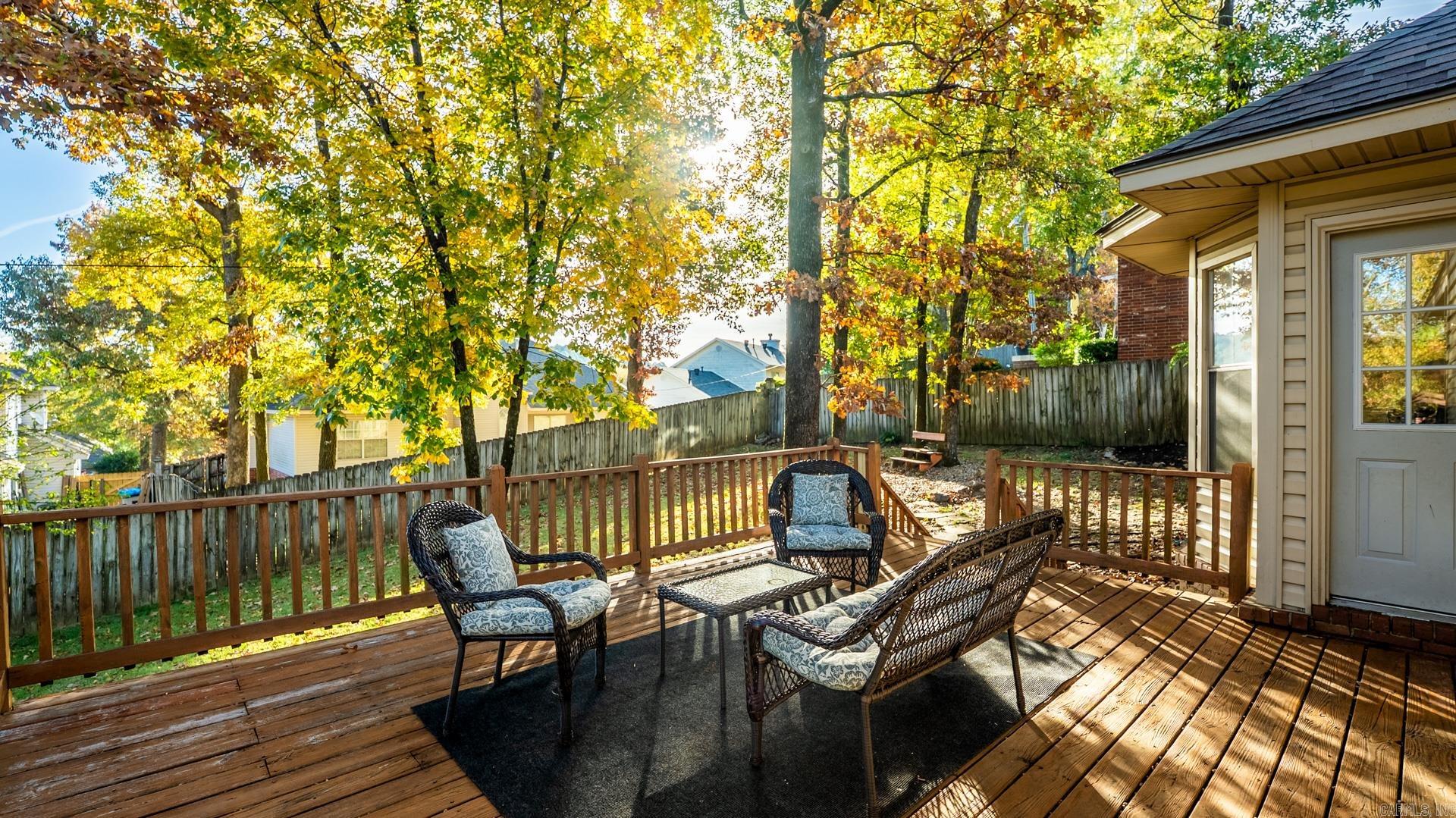 WESTBURY - Residential