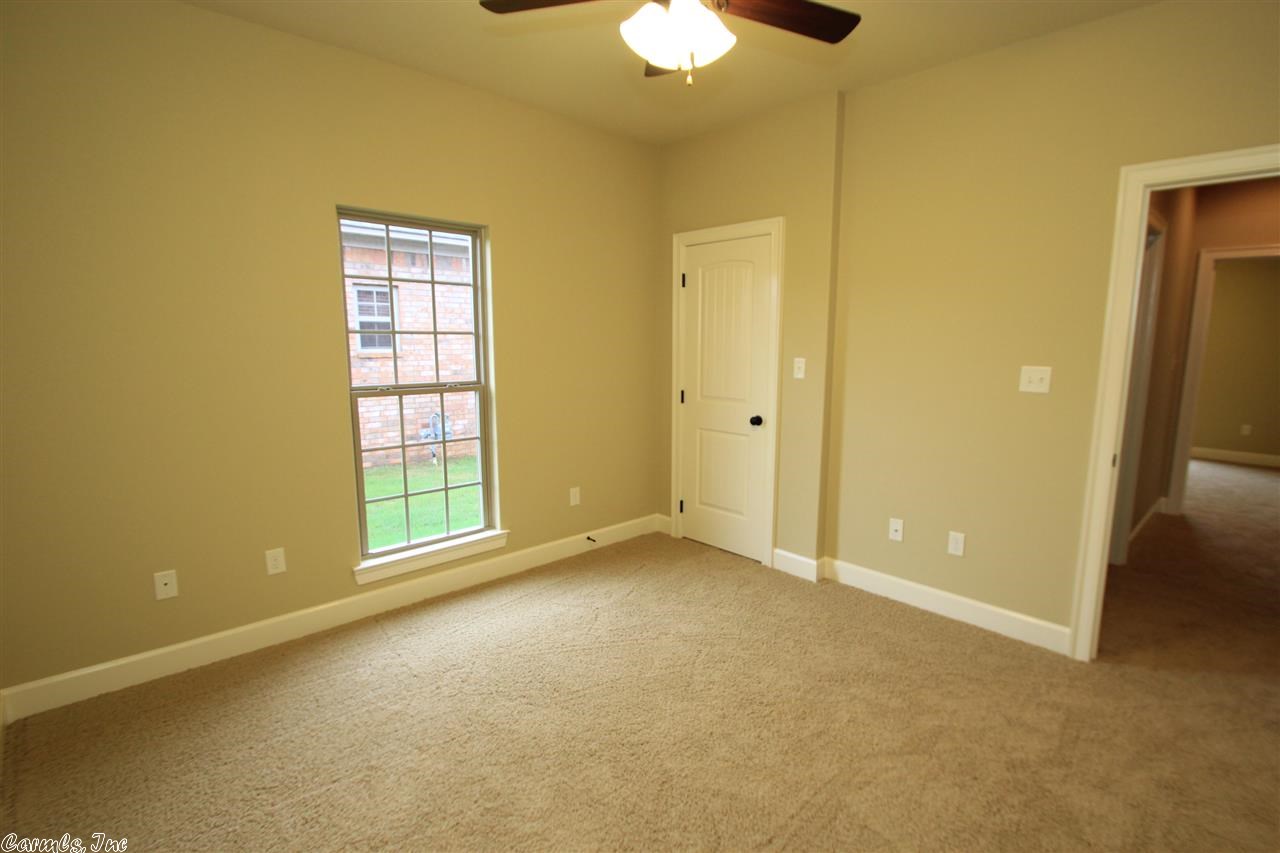 Oak Tree - Residential