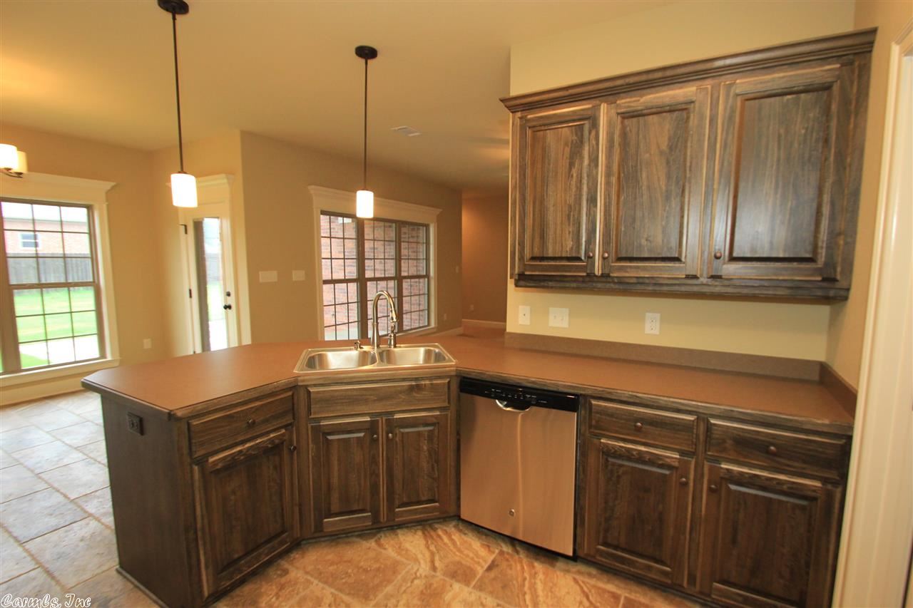 Oak Tree - Residential