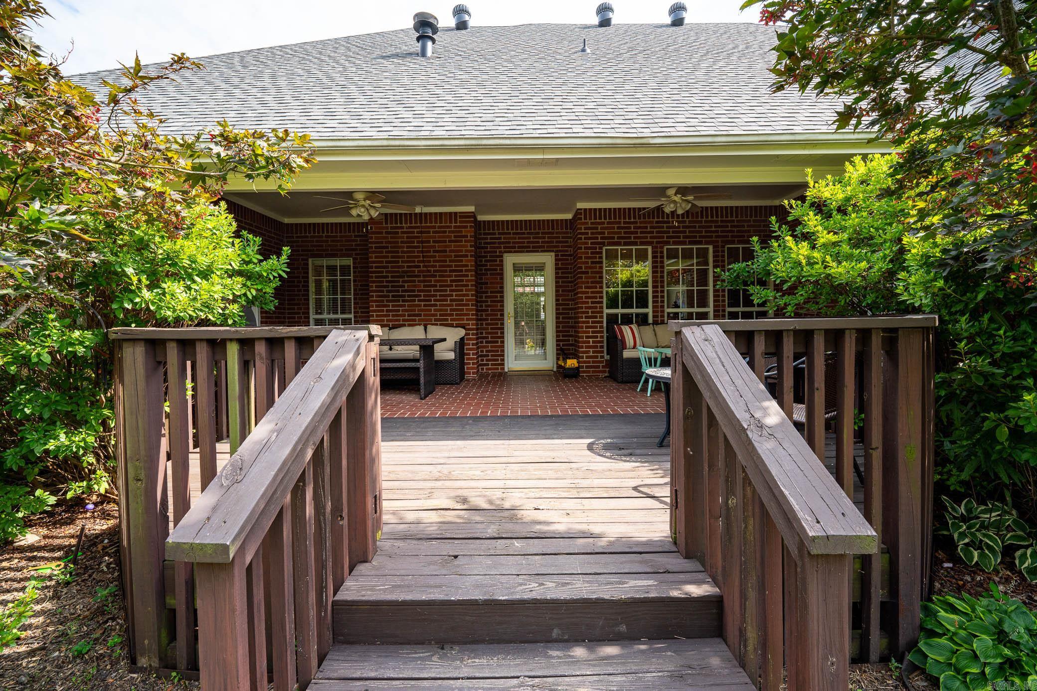 MADISON PLACE - Residential