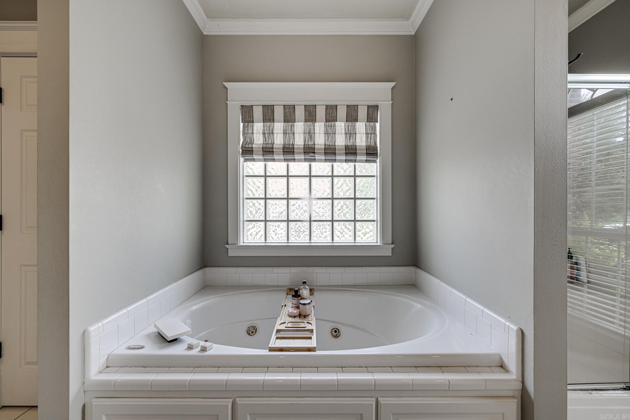 MADISON PLACE - Residential