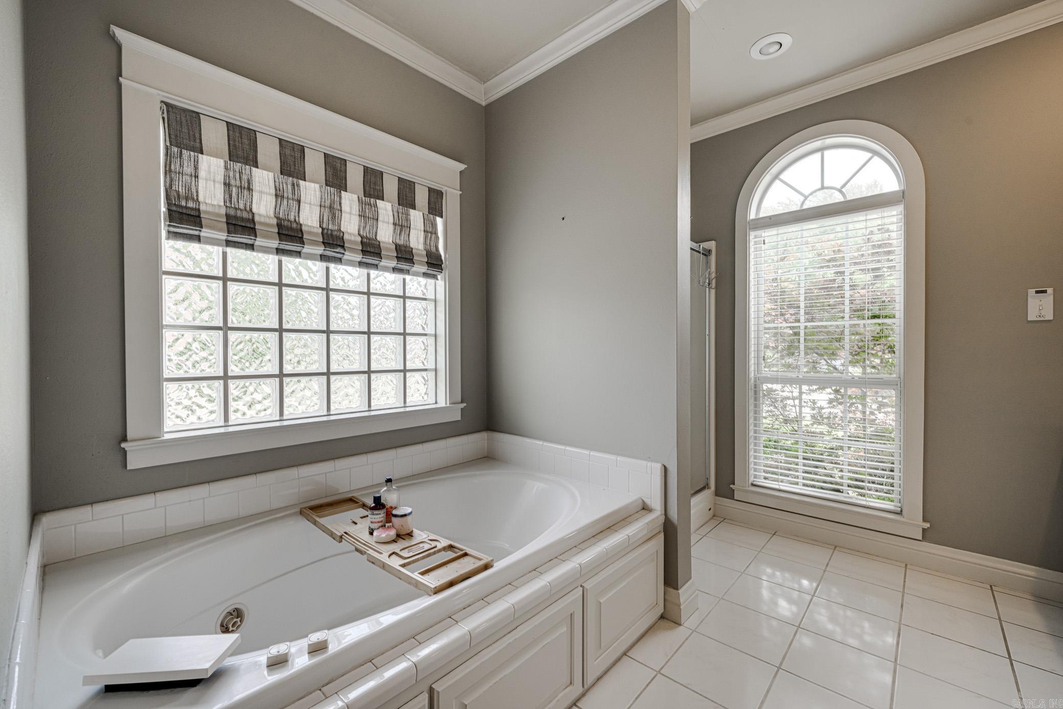 MADISON PLACE - Residential