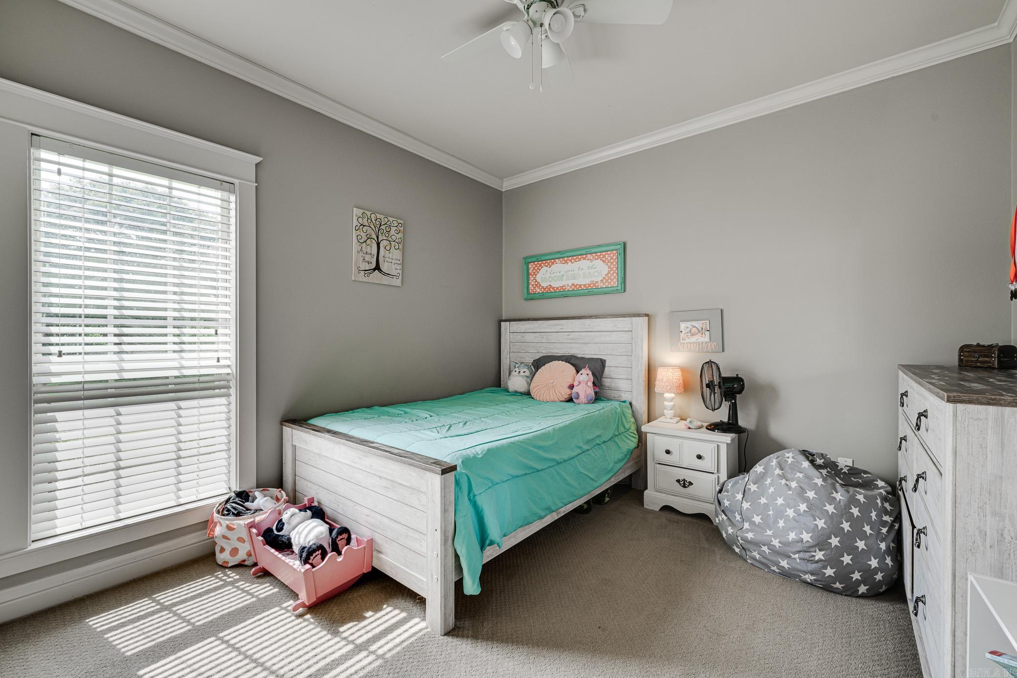 MADISON PLACE - Residential