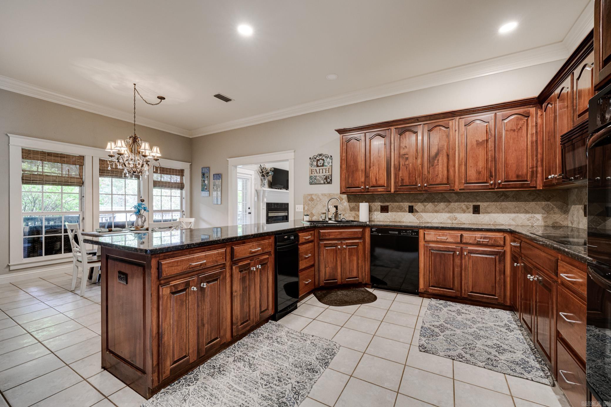 MADISON PLACE - Residential