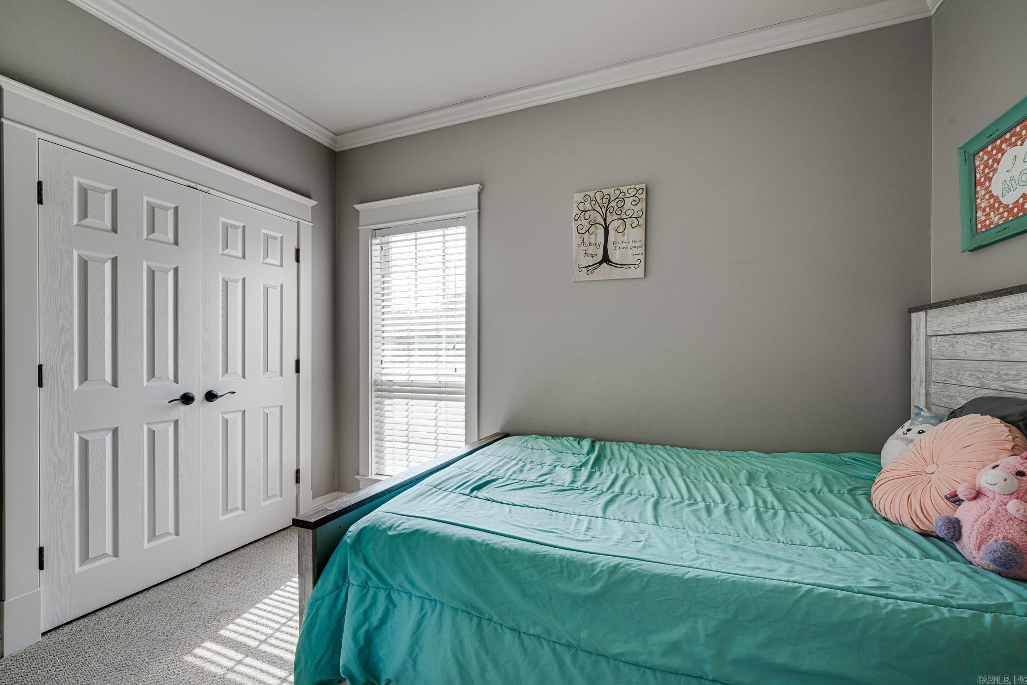 MADISON PLACE - Residential