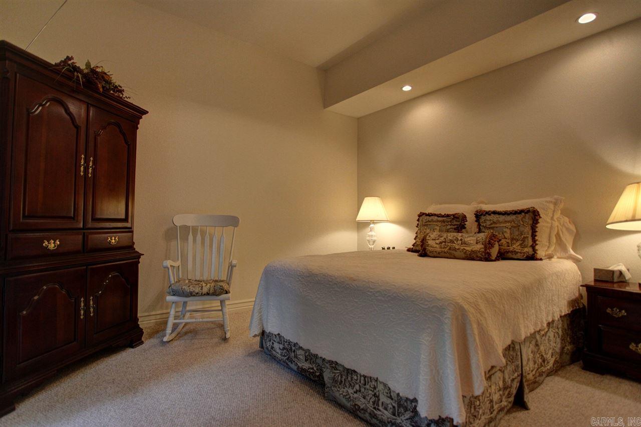 ESTATES OF RIVER VIEW - Residential