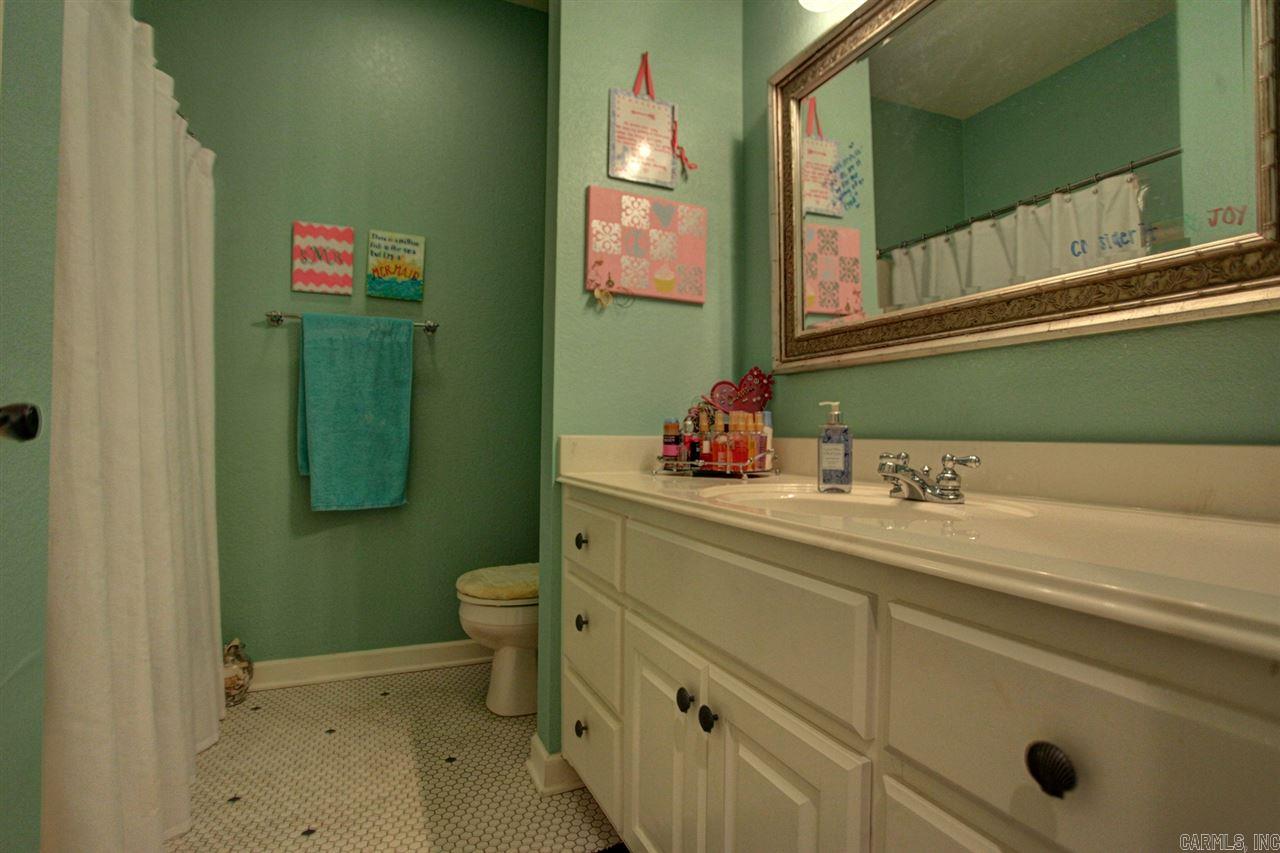 ESTATES OF RIVER VIEW - Residential