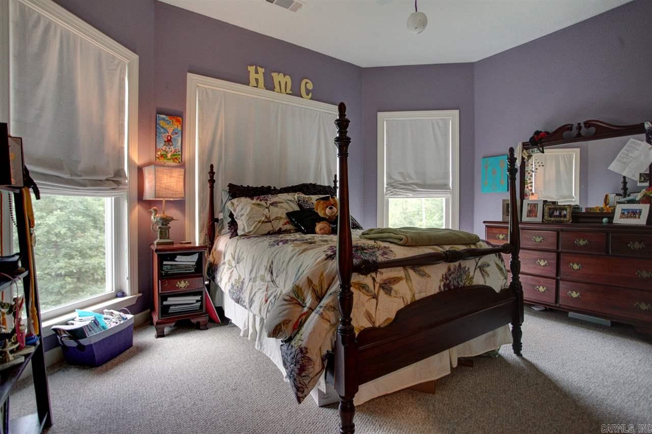 ESTATES OF RIVER VIEW - Residential