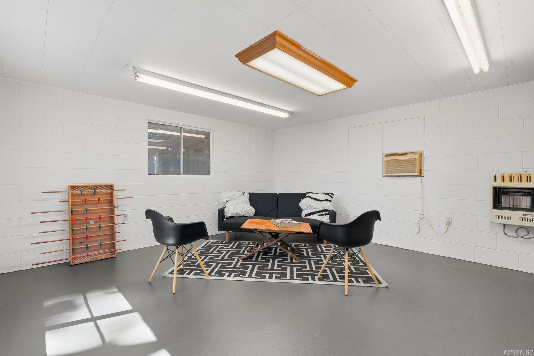 HOBBY - Residential