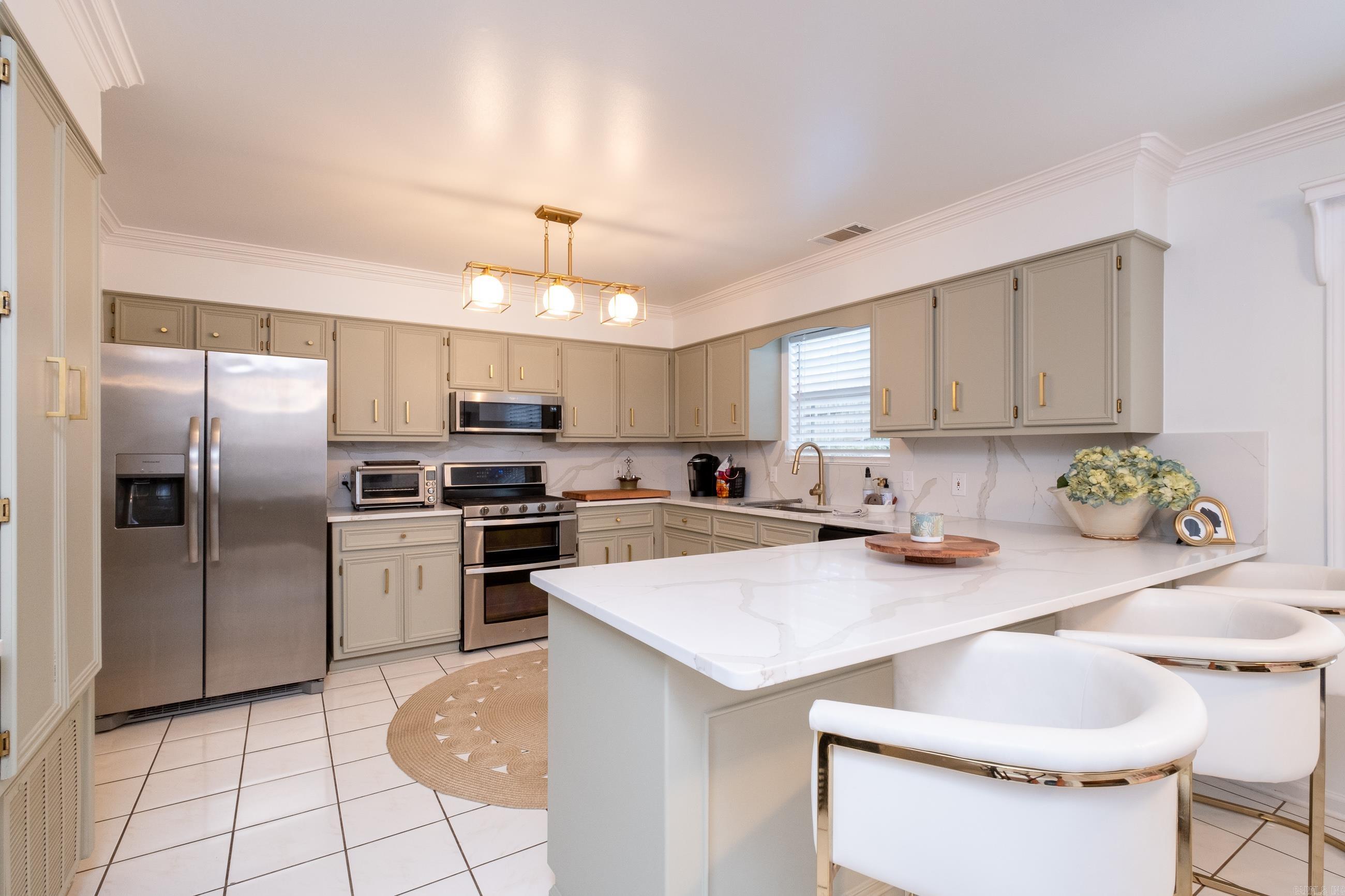 SECLUDED HILLS ADDN - Residential