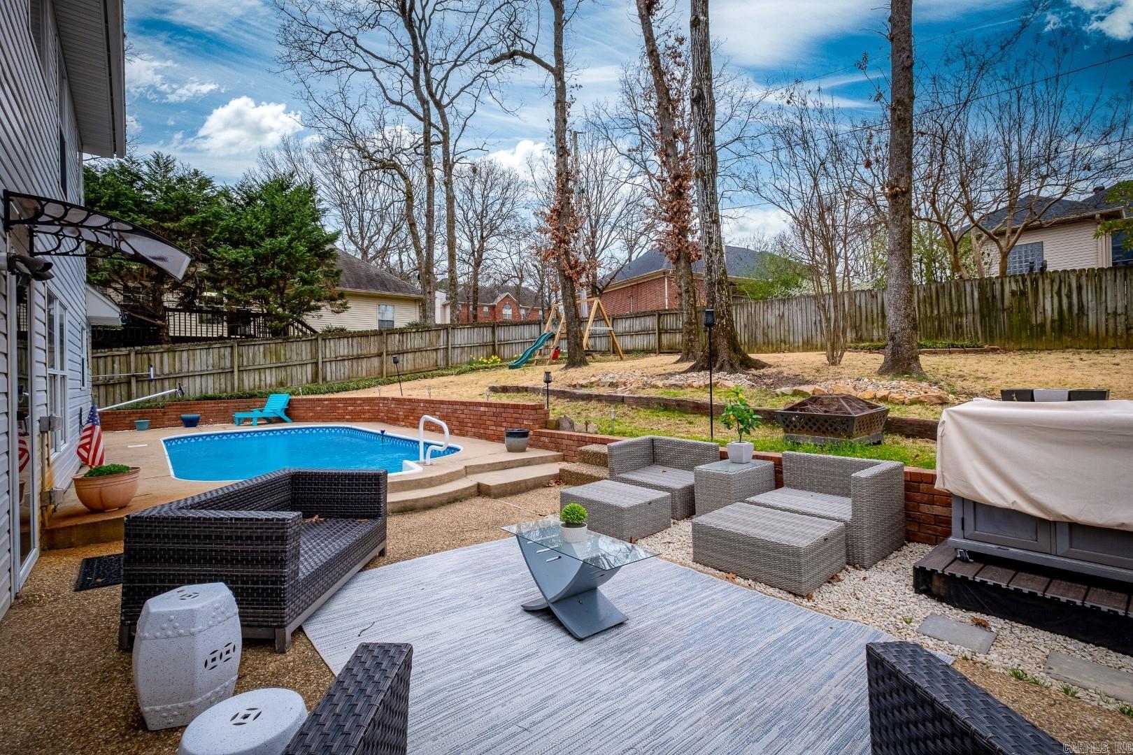 SECLUDED HILLS ADDN - Residential