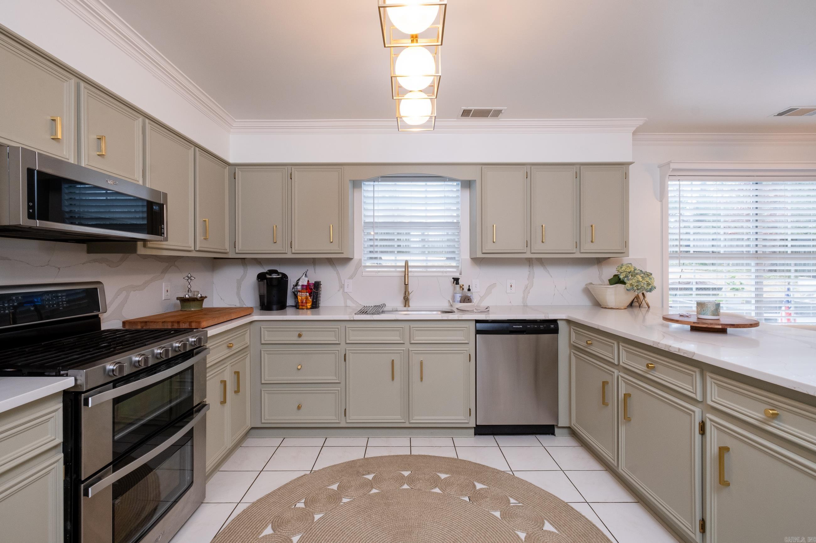 SECLUDED HILLS ADDN - Residential