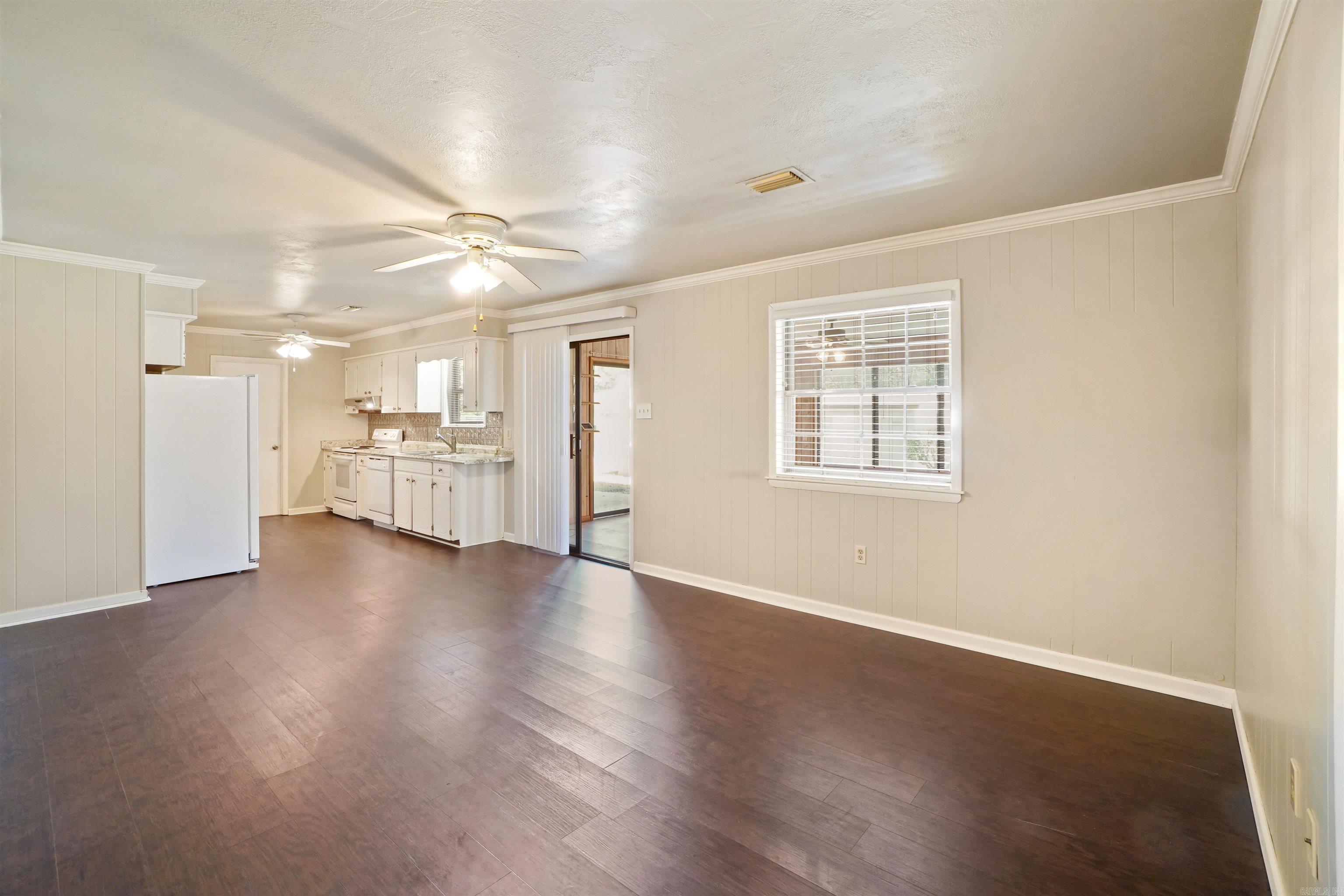 WEST GATE - Residential