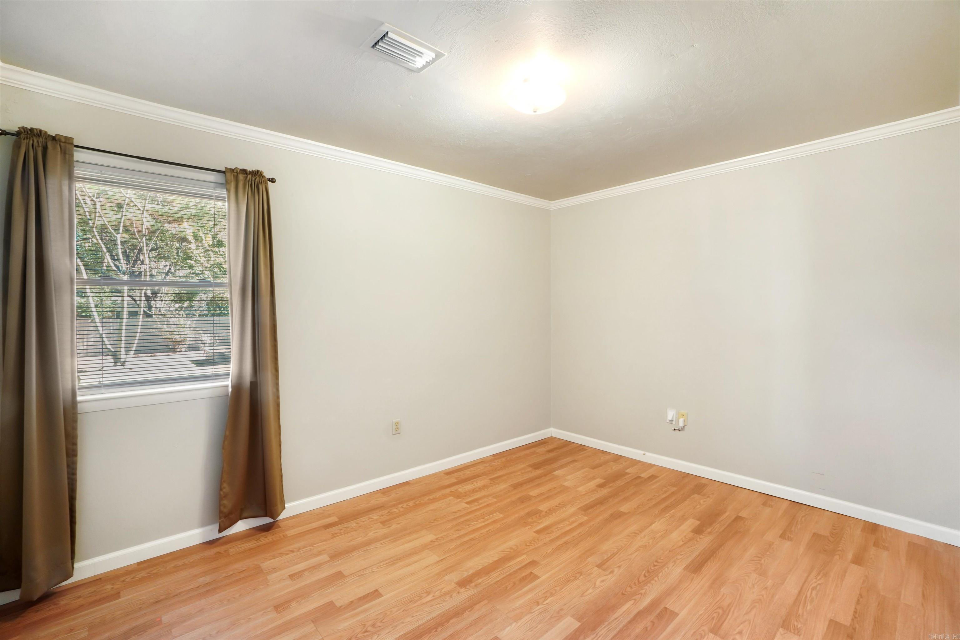 WEST GATE - Residential