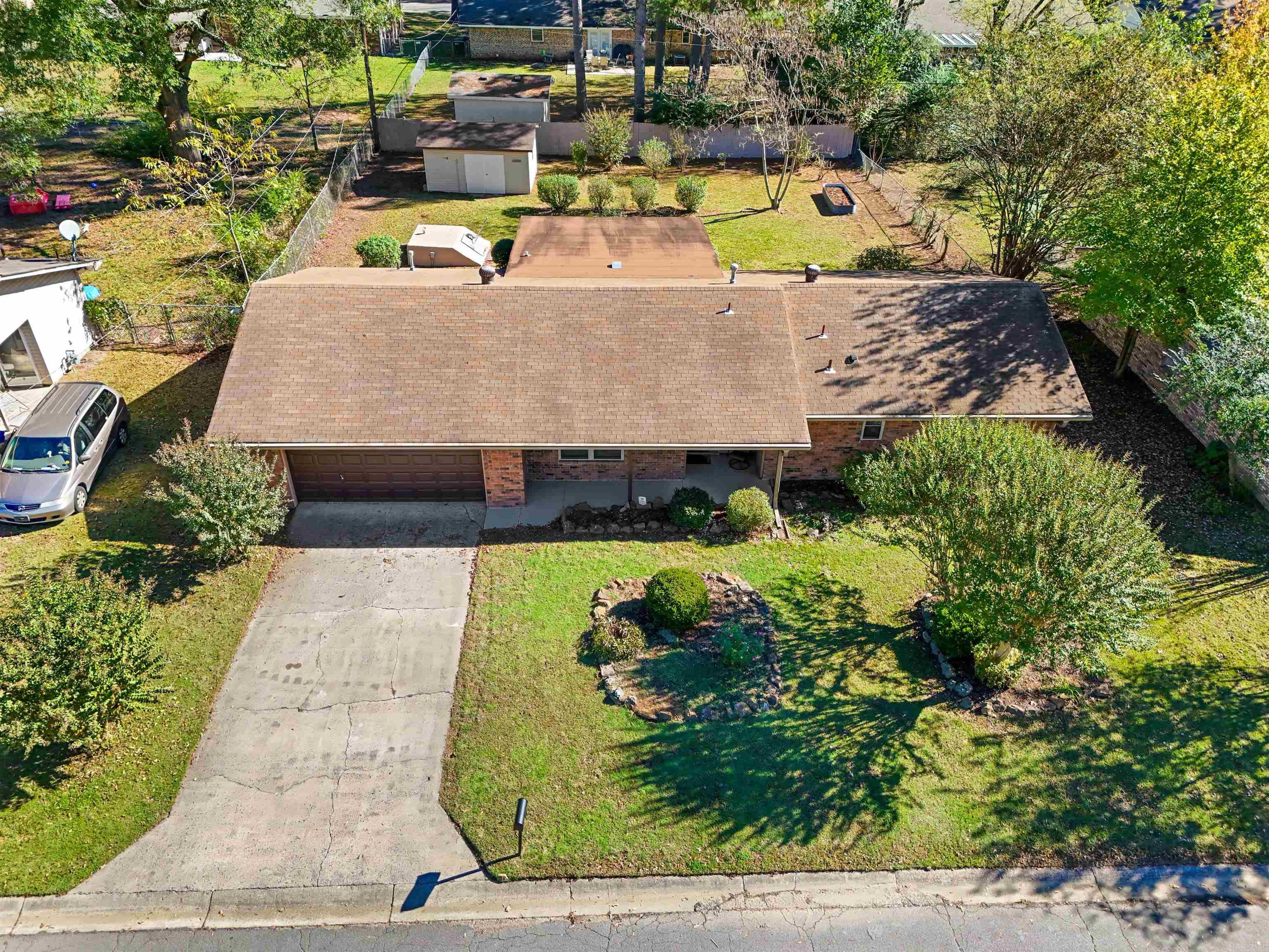 WEST GATE - Residential